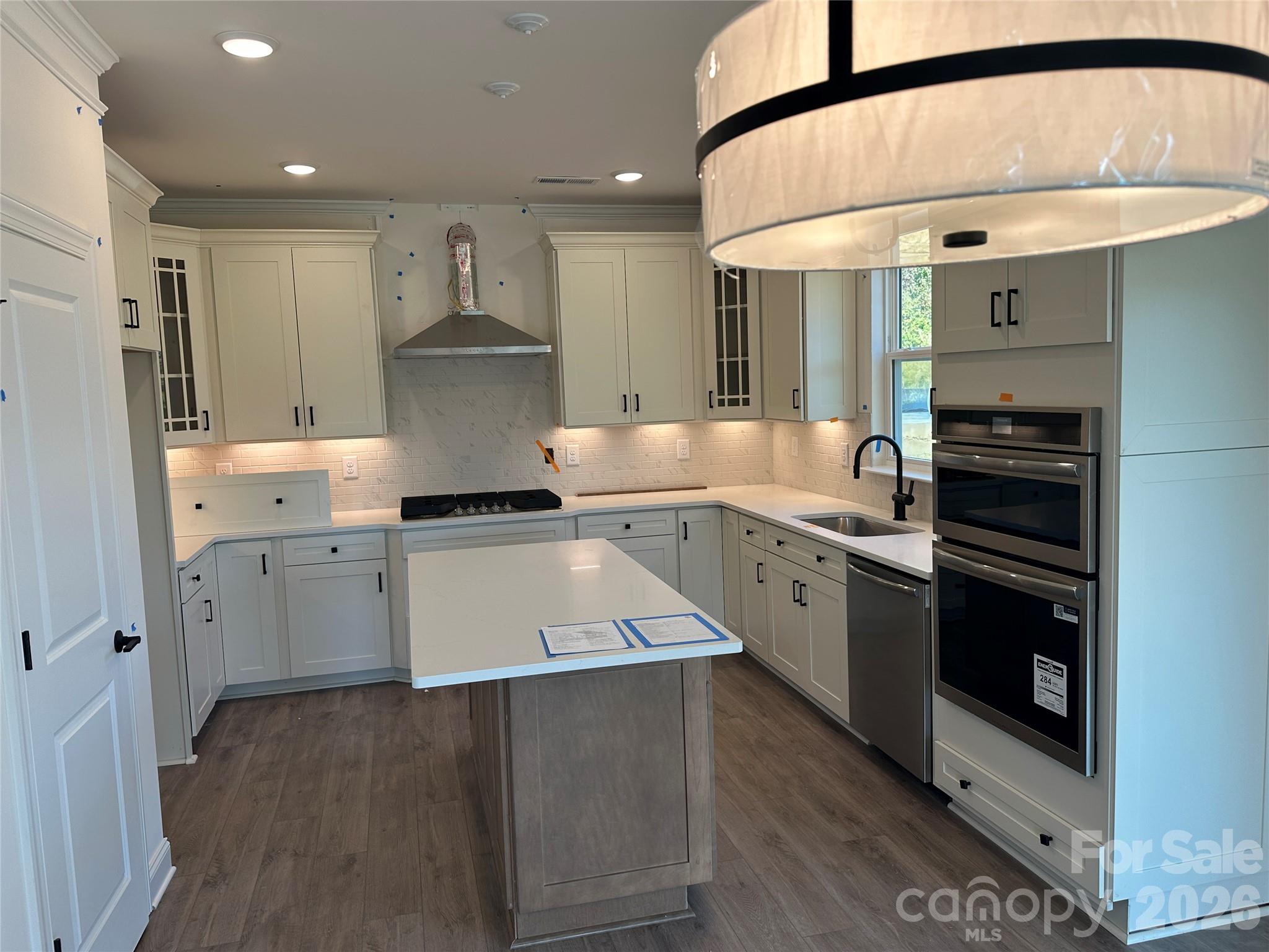 Kitchen - 8474 Acadia Parkway, Sherrills Ford