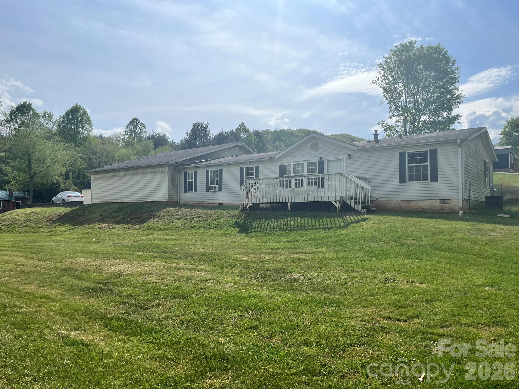 3 S Creek Drive