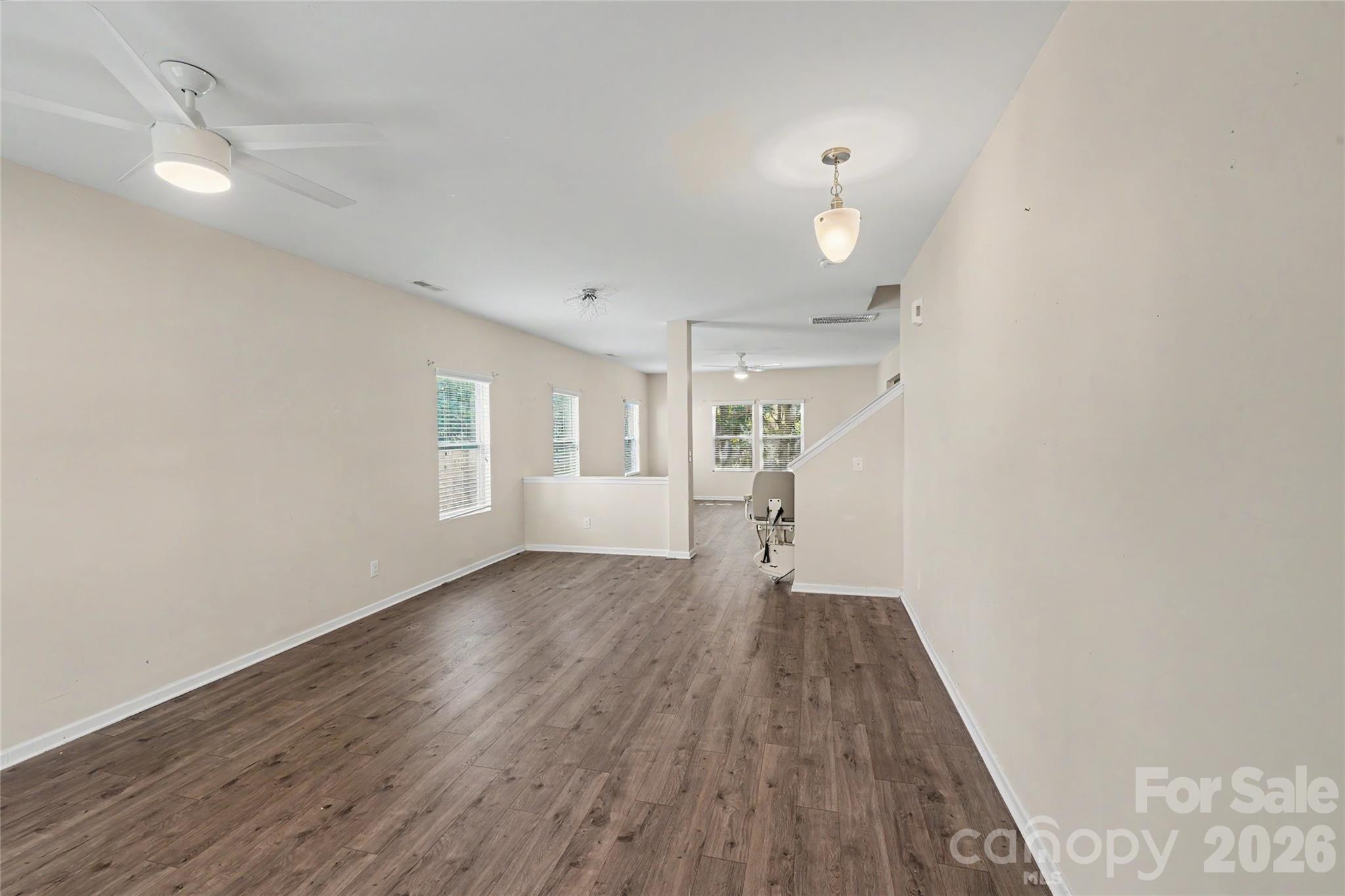 Single Family Residence at 460 Dutch White Drive, Clover, photo 9 of 37