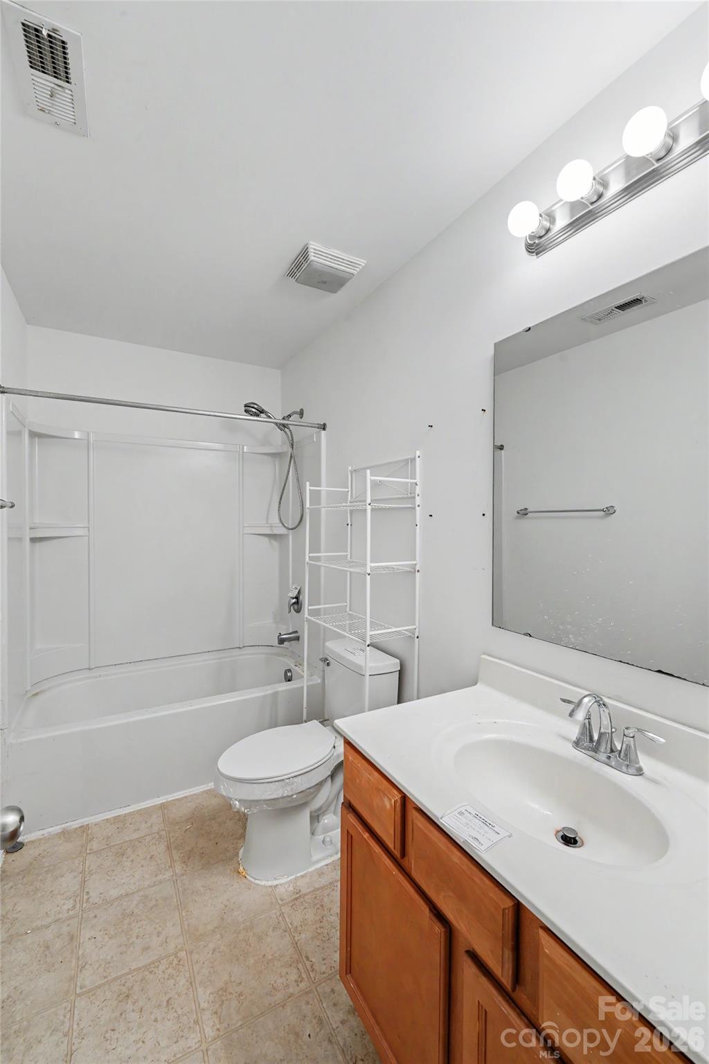 Single Family Residence at 460 Dutch White Drive, Clover, photo 30 of 37