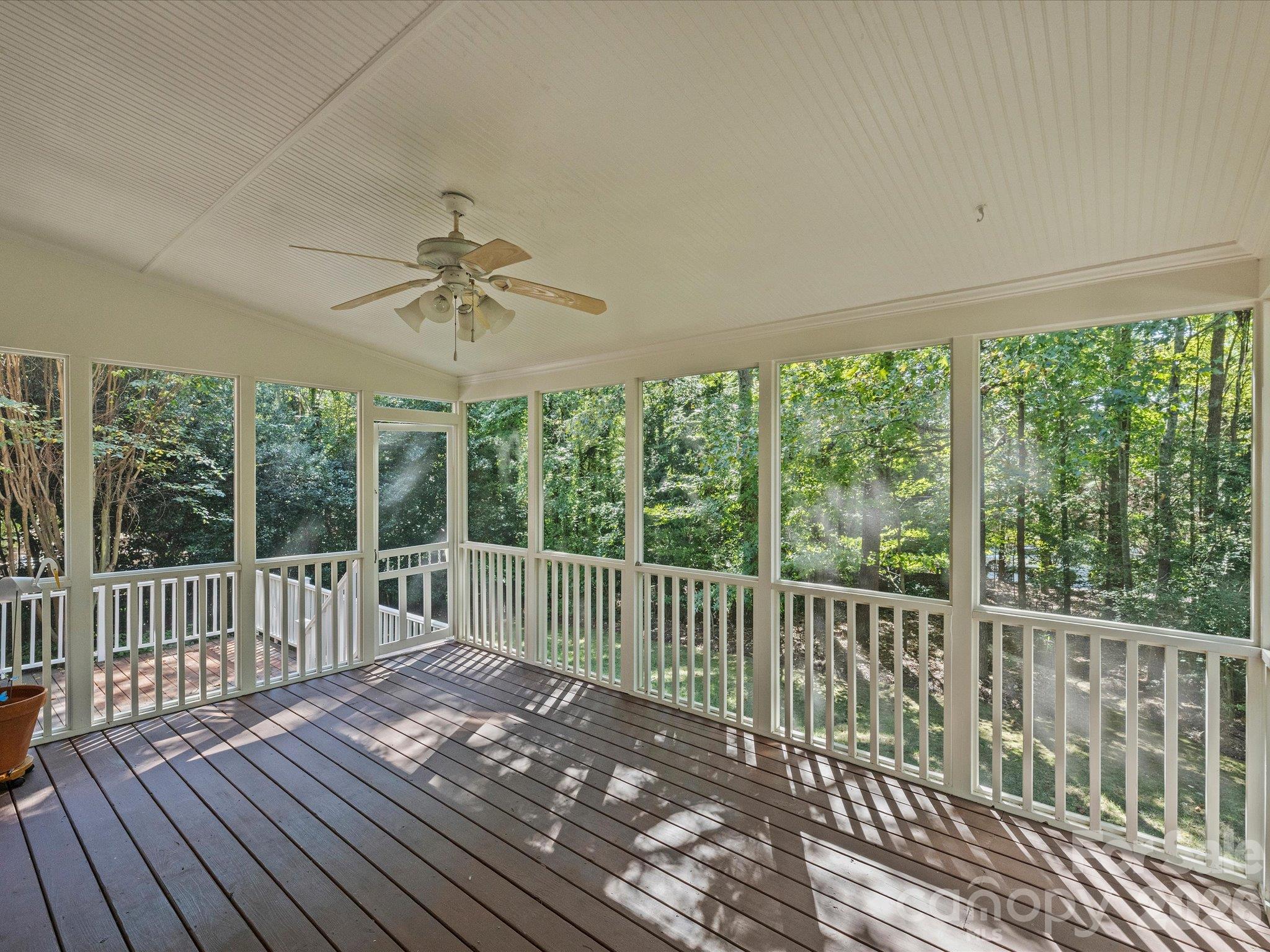 Single Family Residence at 7705 Stonehaven Drive, Waxhaw, photo 31 of 40