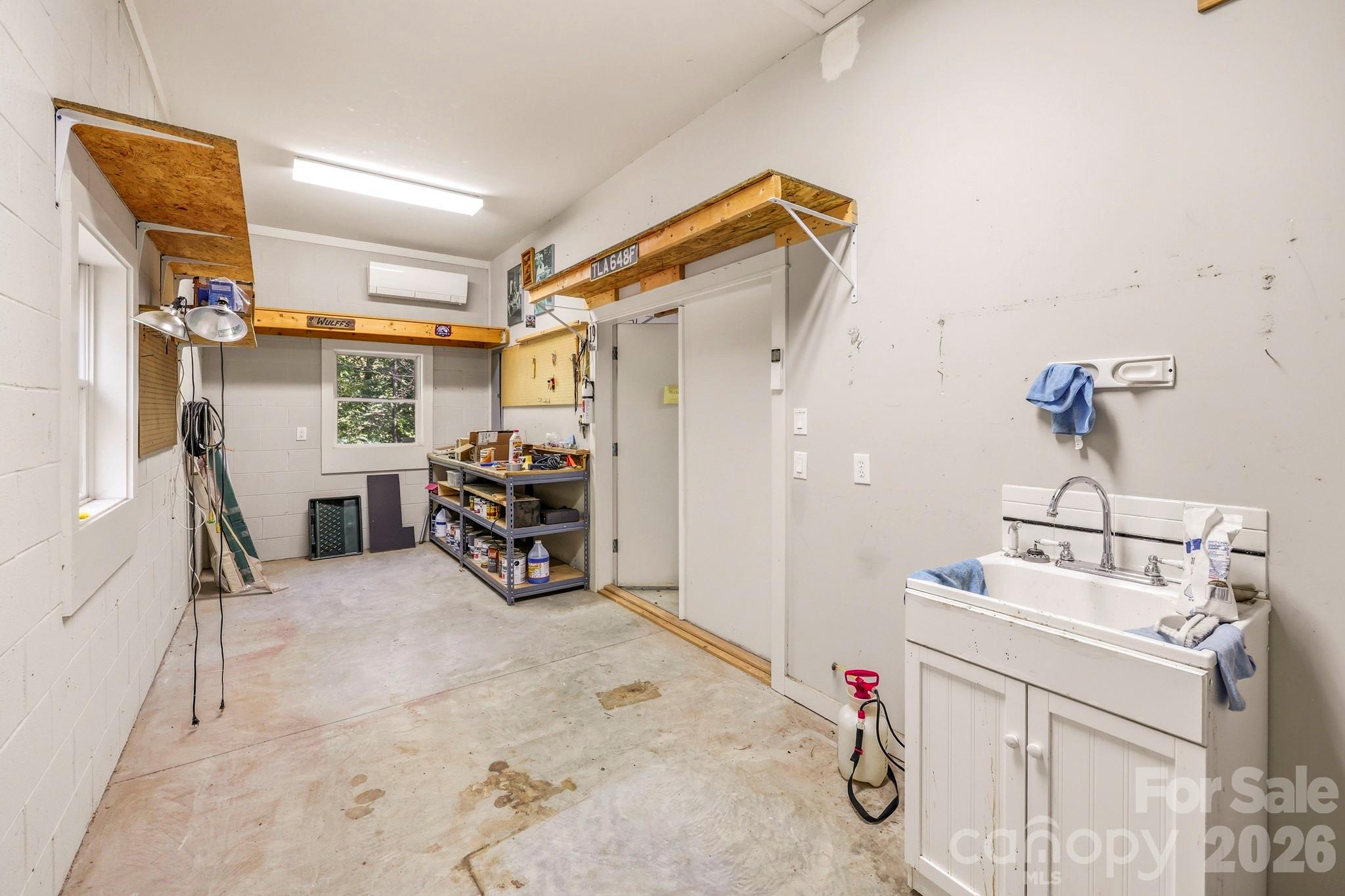 heated & cooled workshop area - 167 Trails End, Lake Lure