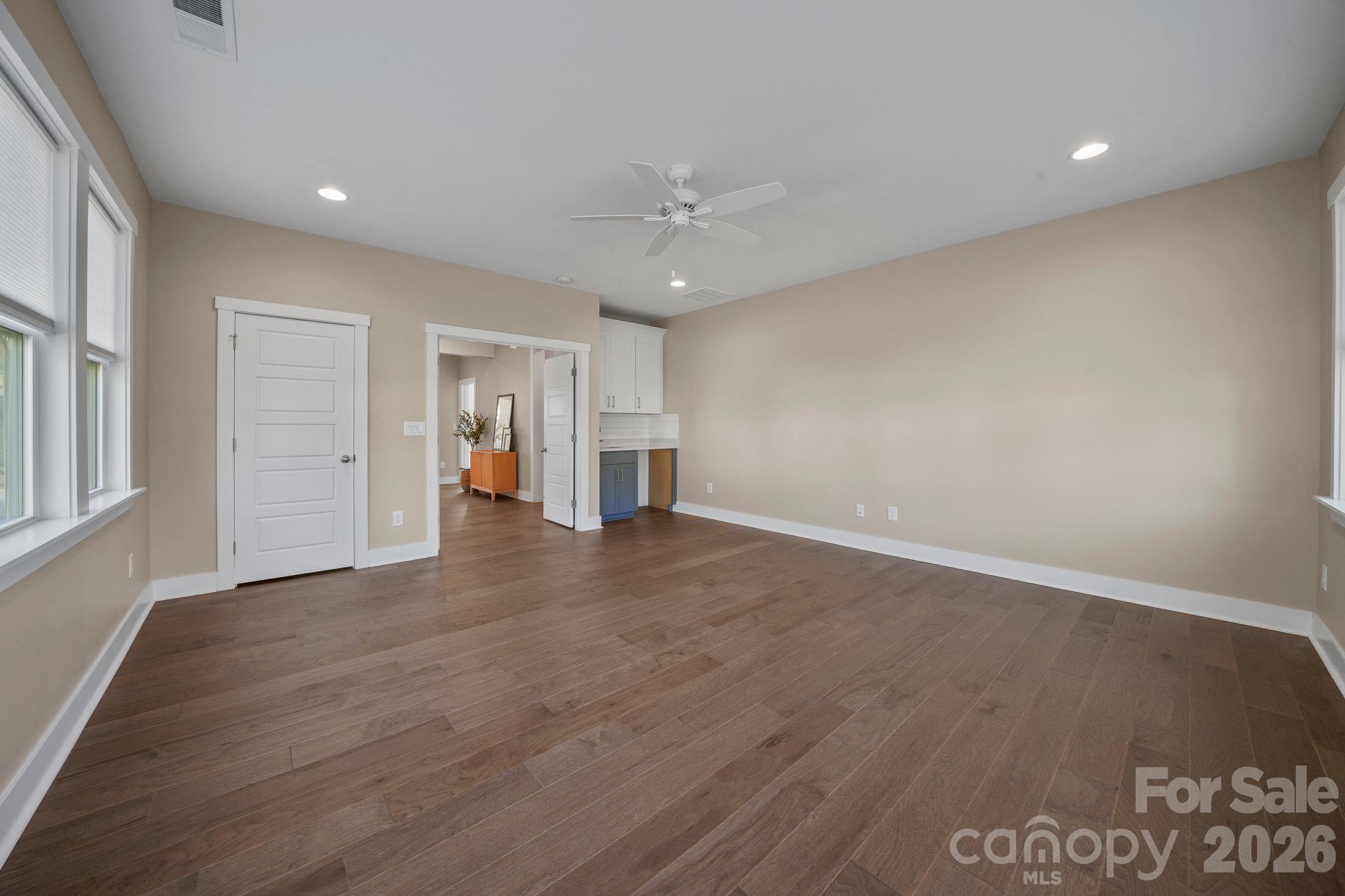 Single Family Residence at 14104 Hollins Grove Avenue, Huntersville, photo 23 of 46