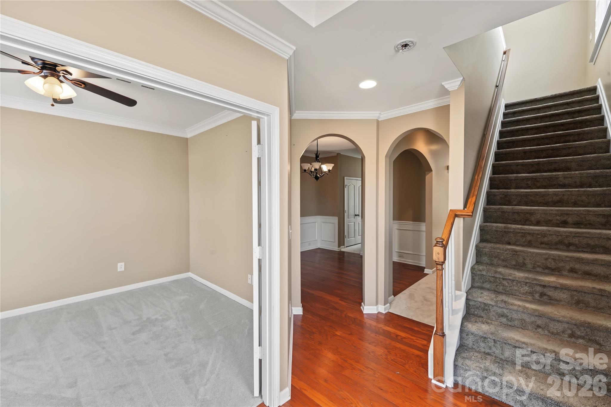 Single Family Residence at 9738 Loughlin Lane, Charlotte, photo 8 of 42