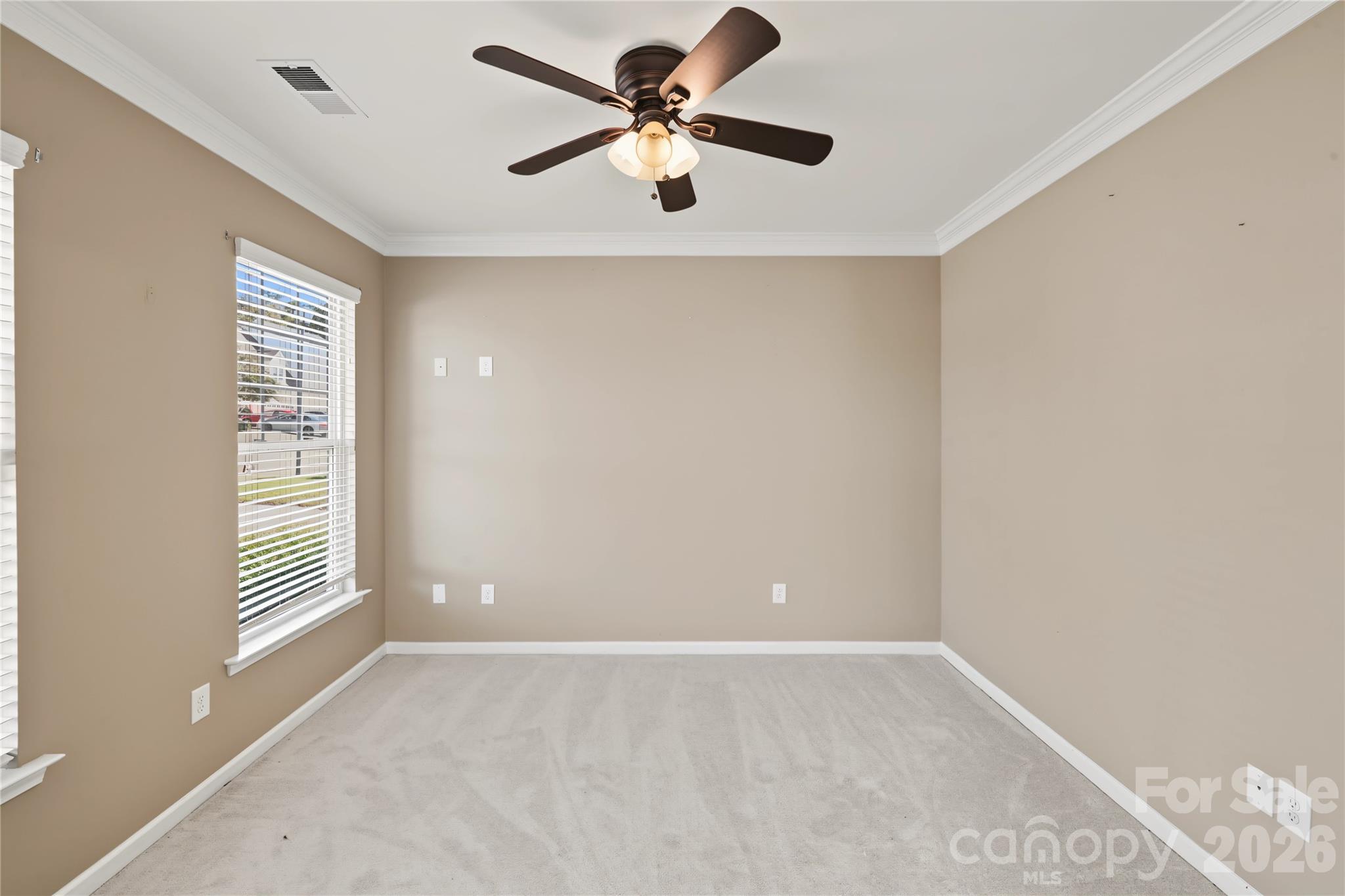 Single Family Residence at 9738 Loughlin Lane, Charlotte, photo 9 of 42