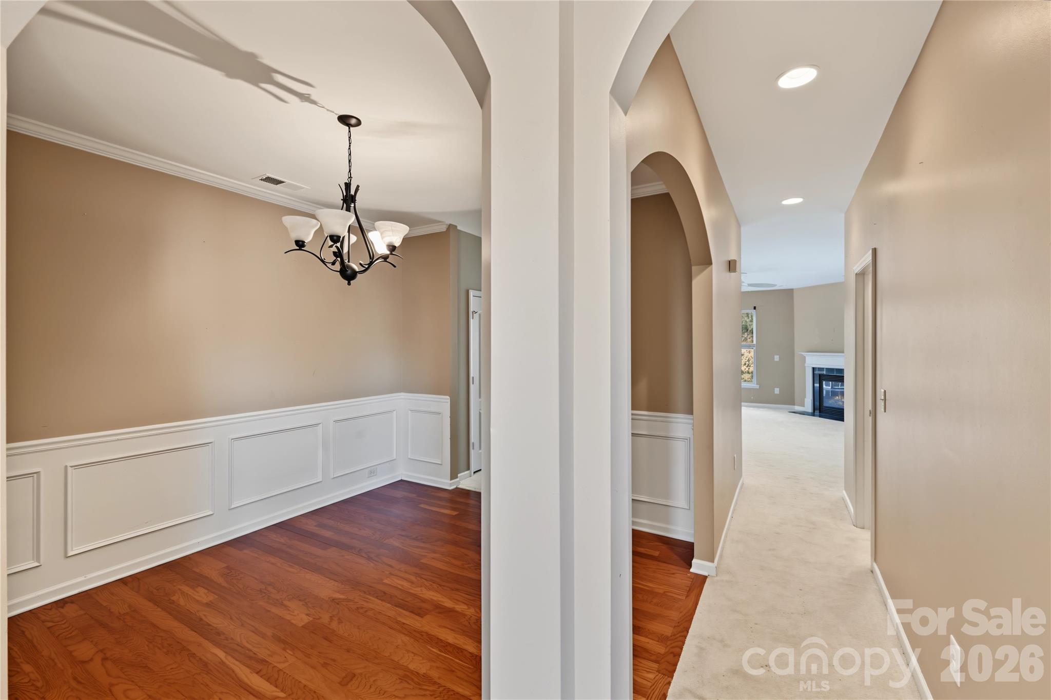 Single Family Residence at 9738 Loughlin Lane, Charlotte, photo 10 of 42