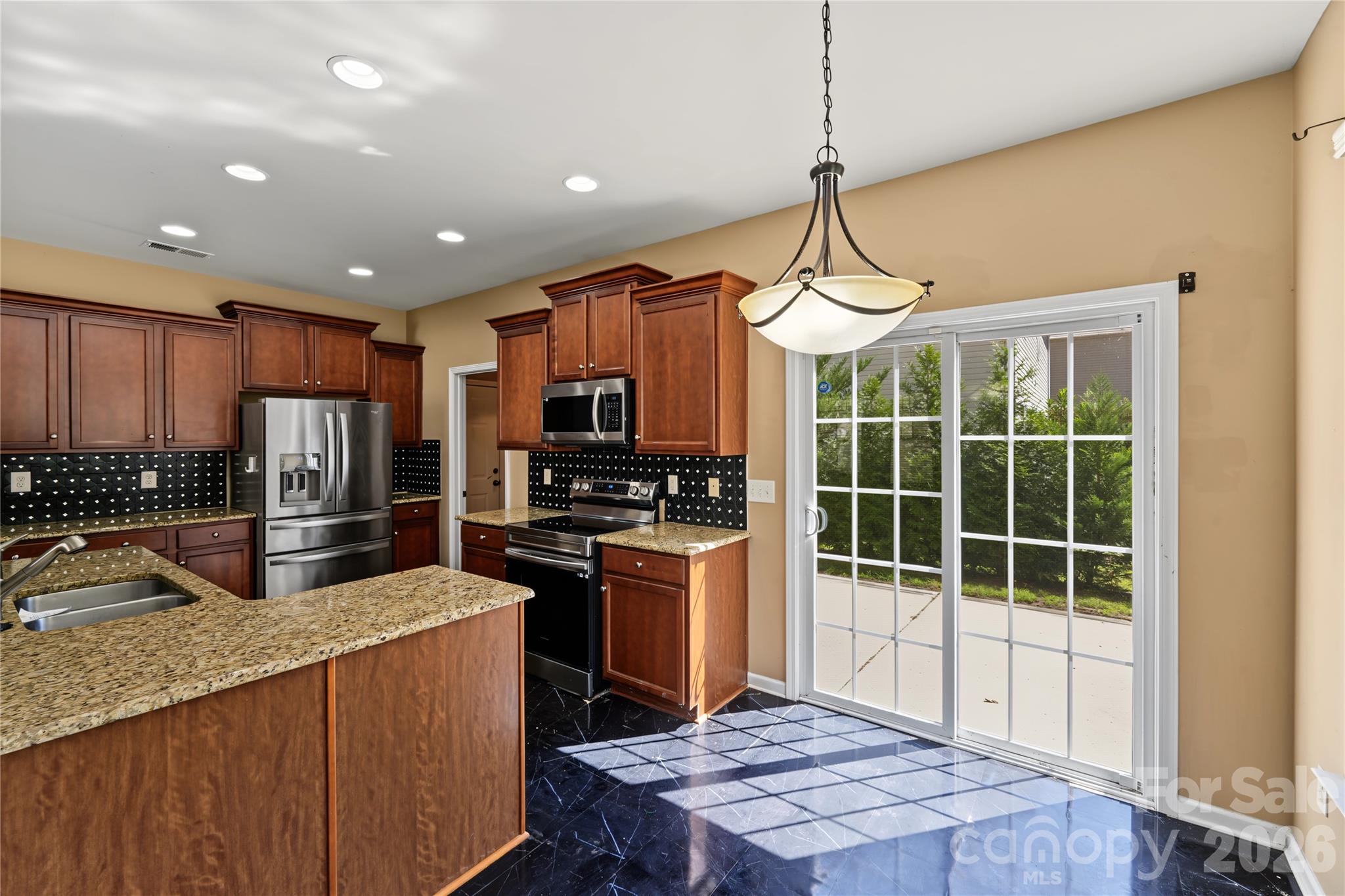 Single Family Residence at 9738 Loughlin Lane, Charlotte, photo 21 of 42
