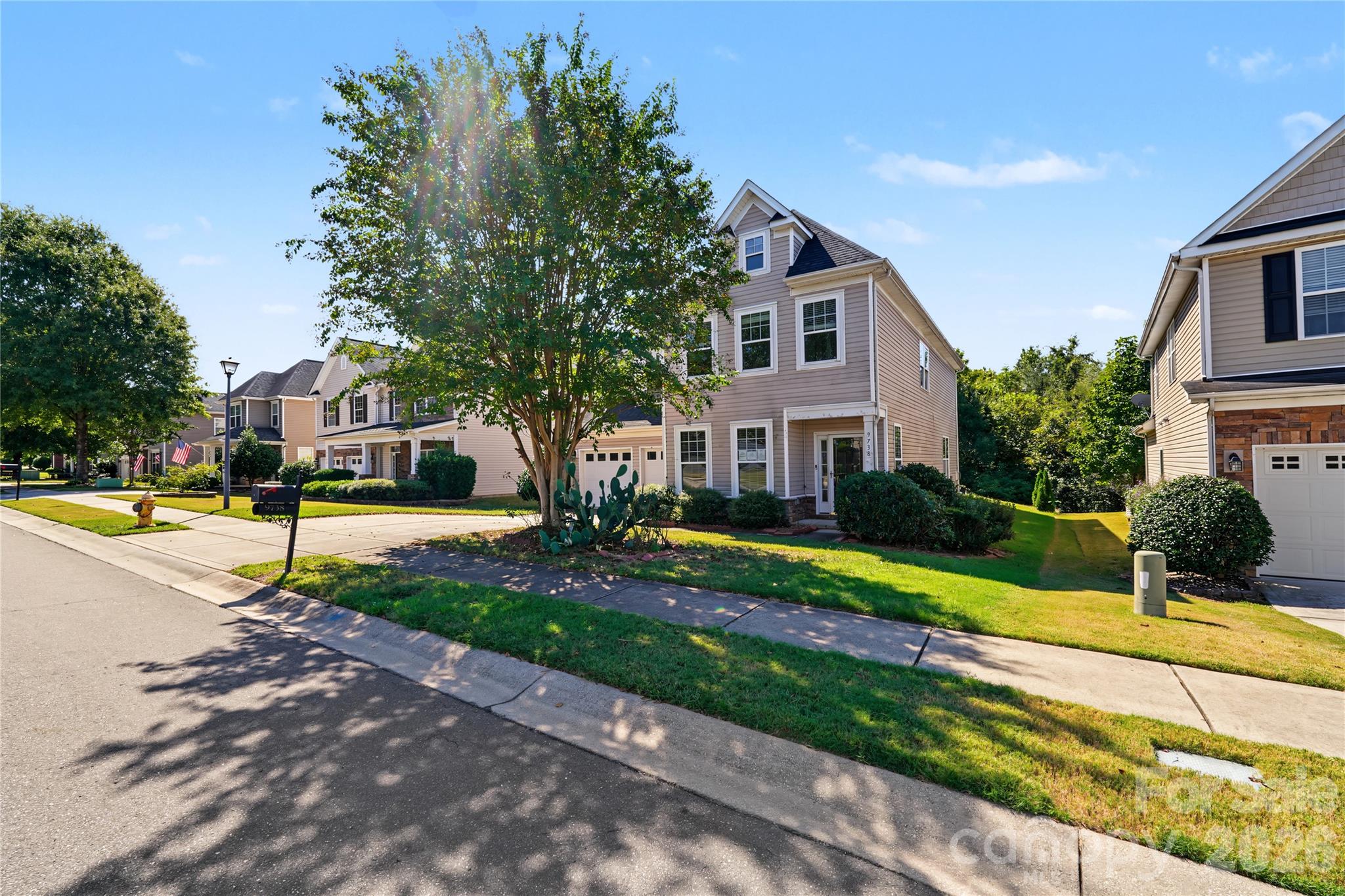 Single Family Residence at 9738 Loughlin Lane, Charlotte, photo 41 of 42