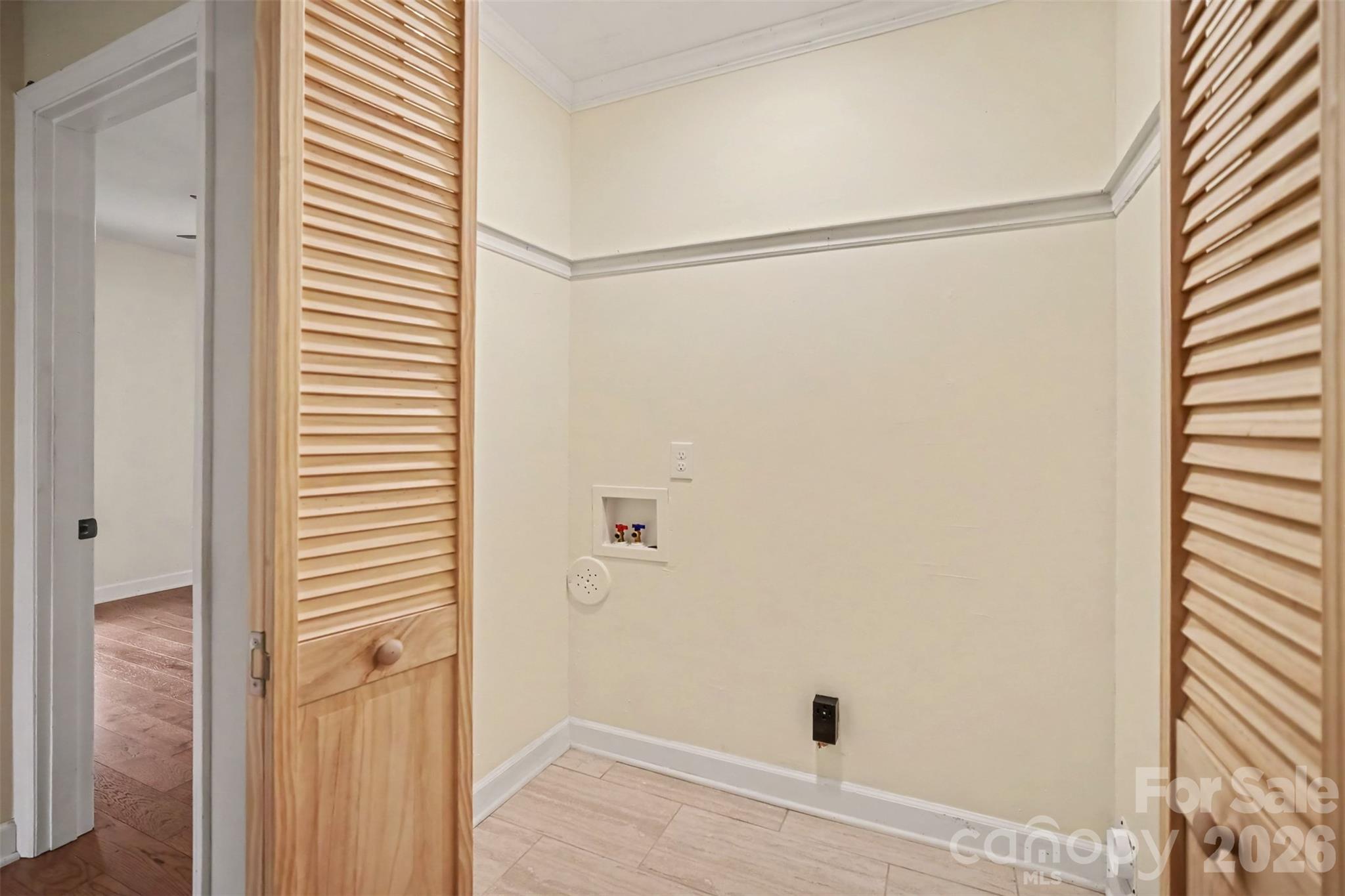 Laundry area - 304 Gregory Road, Statesville