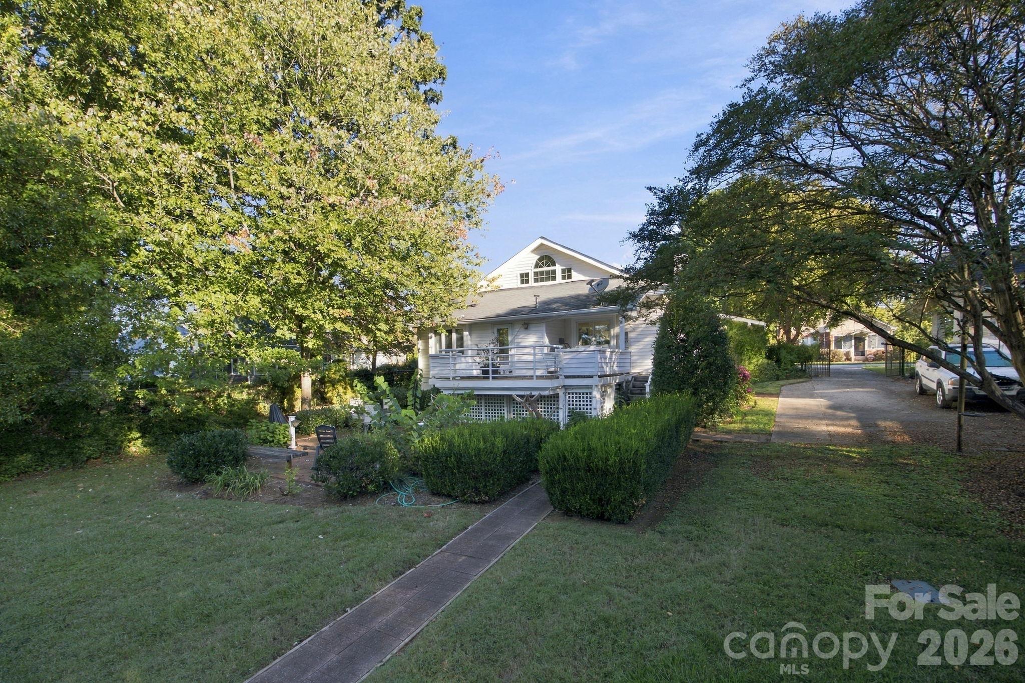 Single Family Residence at 301 8th Street, Newton, photo 22 of 24