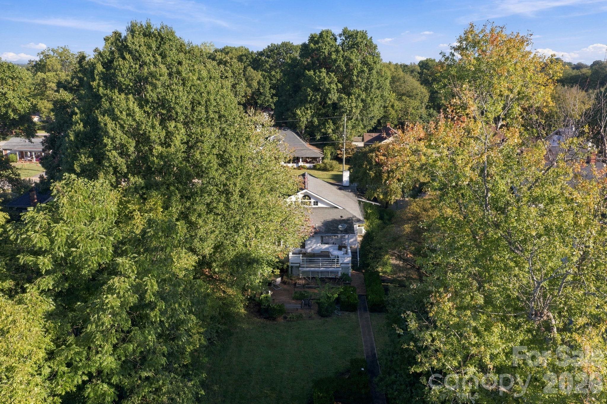 Single Family Residence at 301 8th Street, Newton, photo 24 of 24