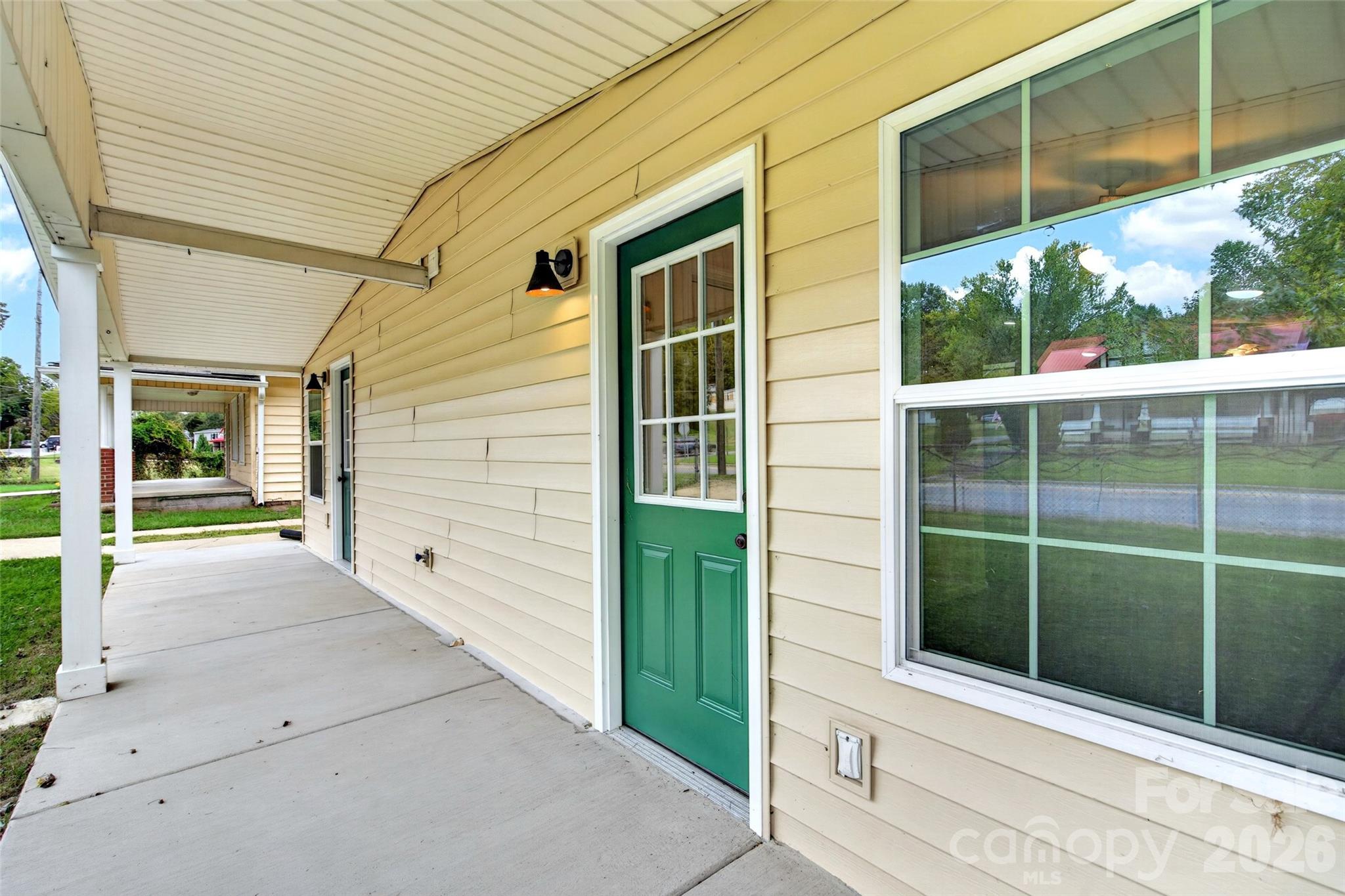 Porch to duplex. - 432 & 422 E Main Street, Old Fort