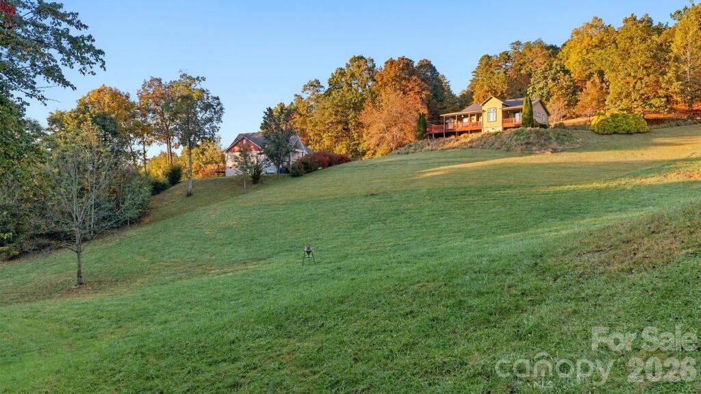 Rolling land - 431 Tahlfield Road, Sylva