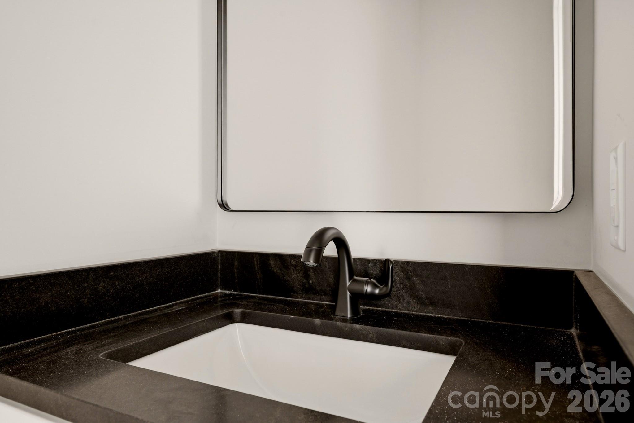 Laundry Sink - 431 Tahlfield Road, Sylva