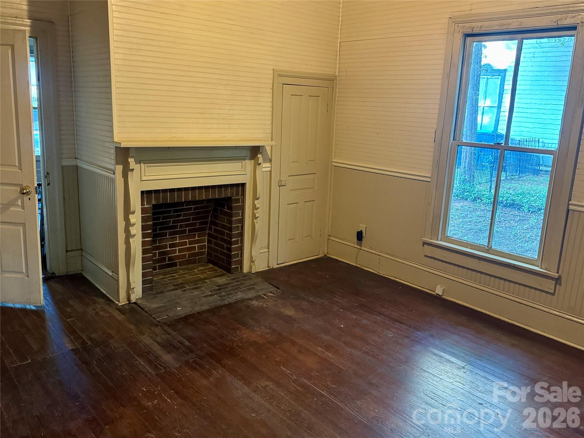Single Family Residence at 907 S Fulton Street, Salisbury, photo 6 of 23