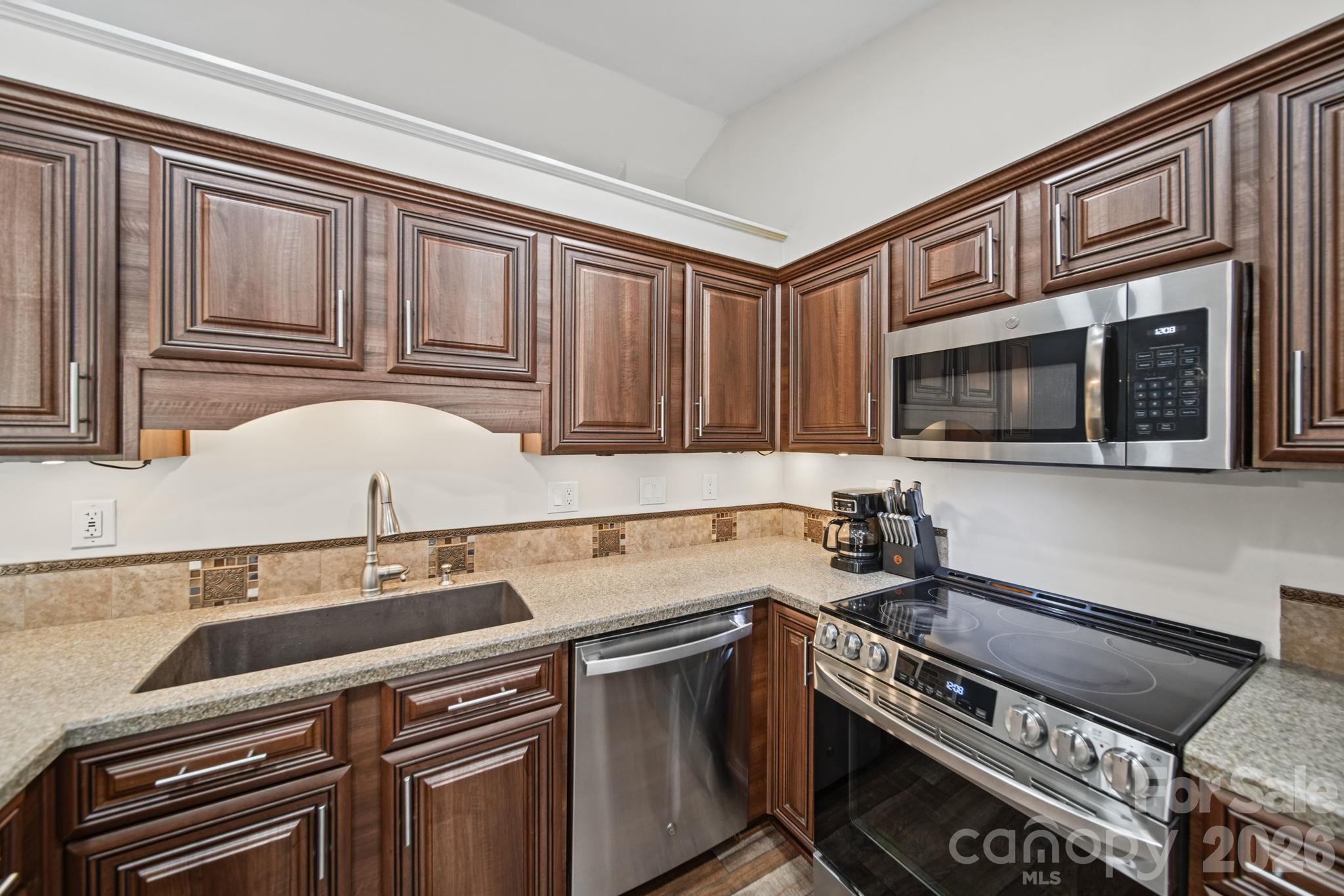 Single Family Residence at 4708 Asbury Road, Monroe, photo 15 of 41