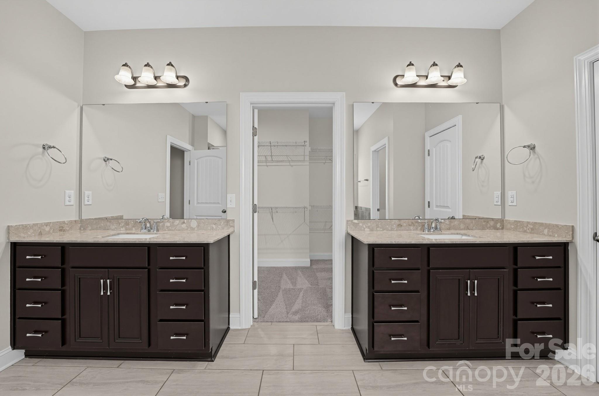 Single Family Residence at 15319 Venezia Lane, Huntersville, photo 23 of 38