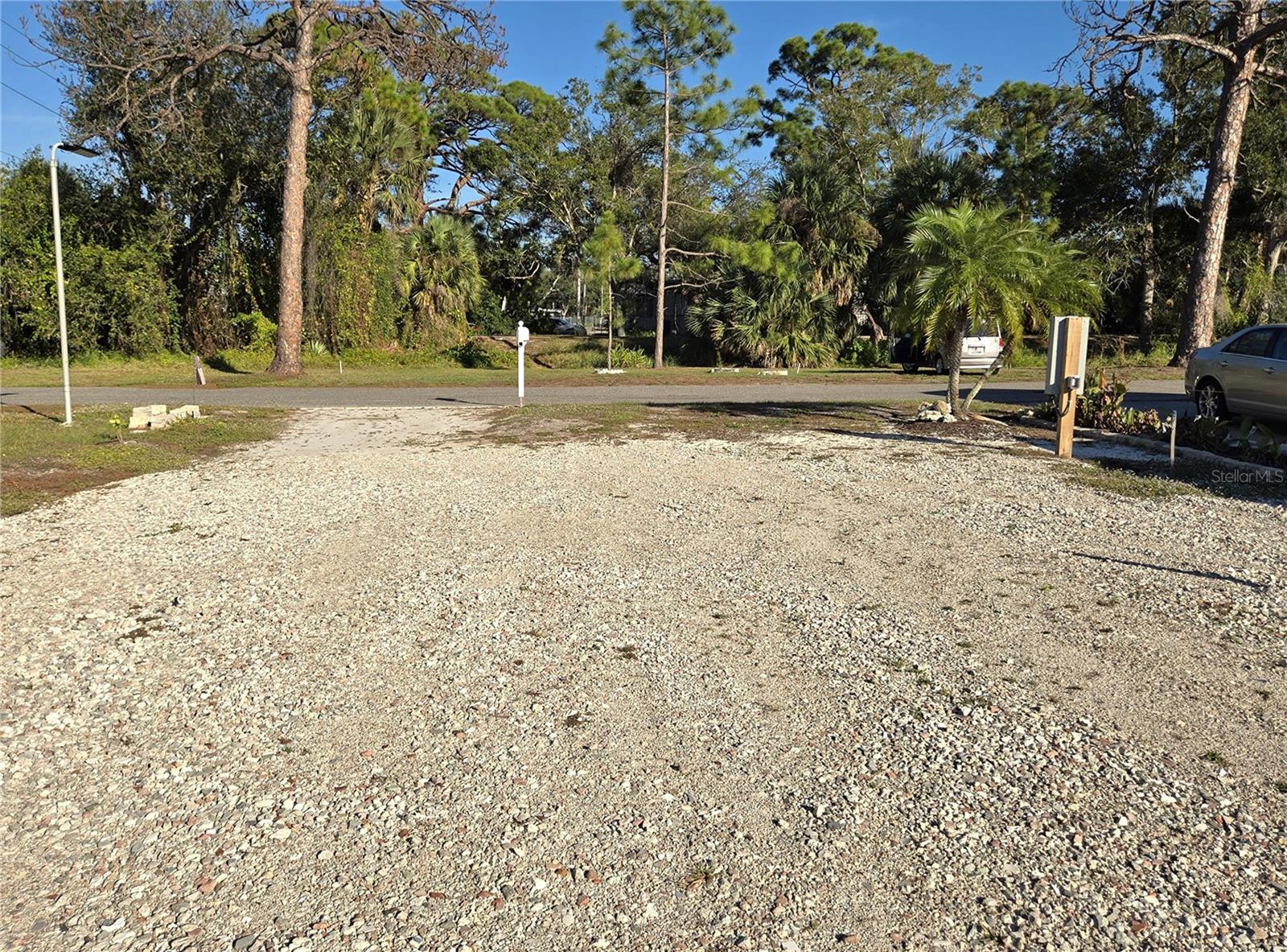 424 HATCHETT CREEK RD