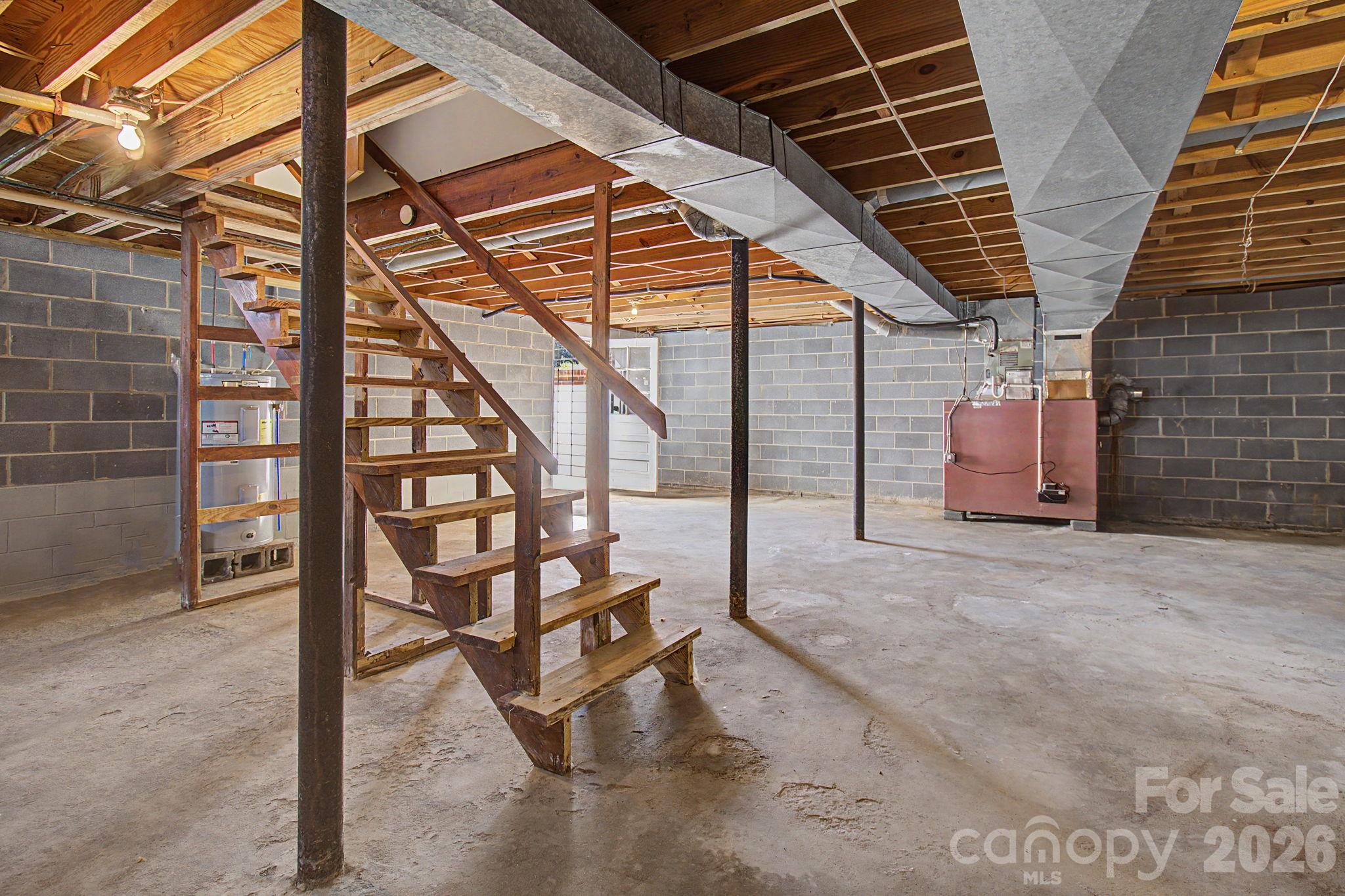 Interior entry to basement - 188 Pinner Road, Arden