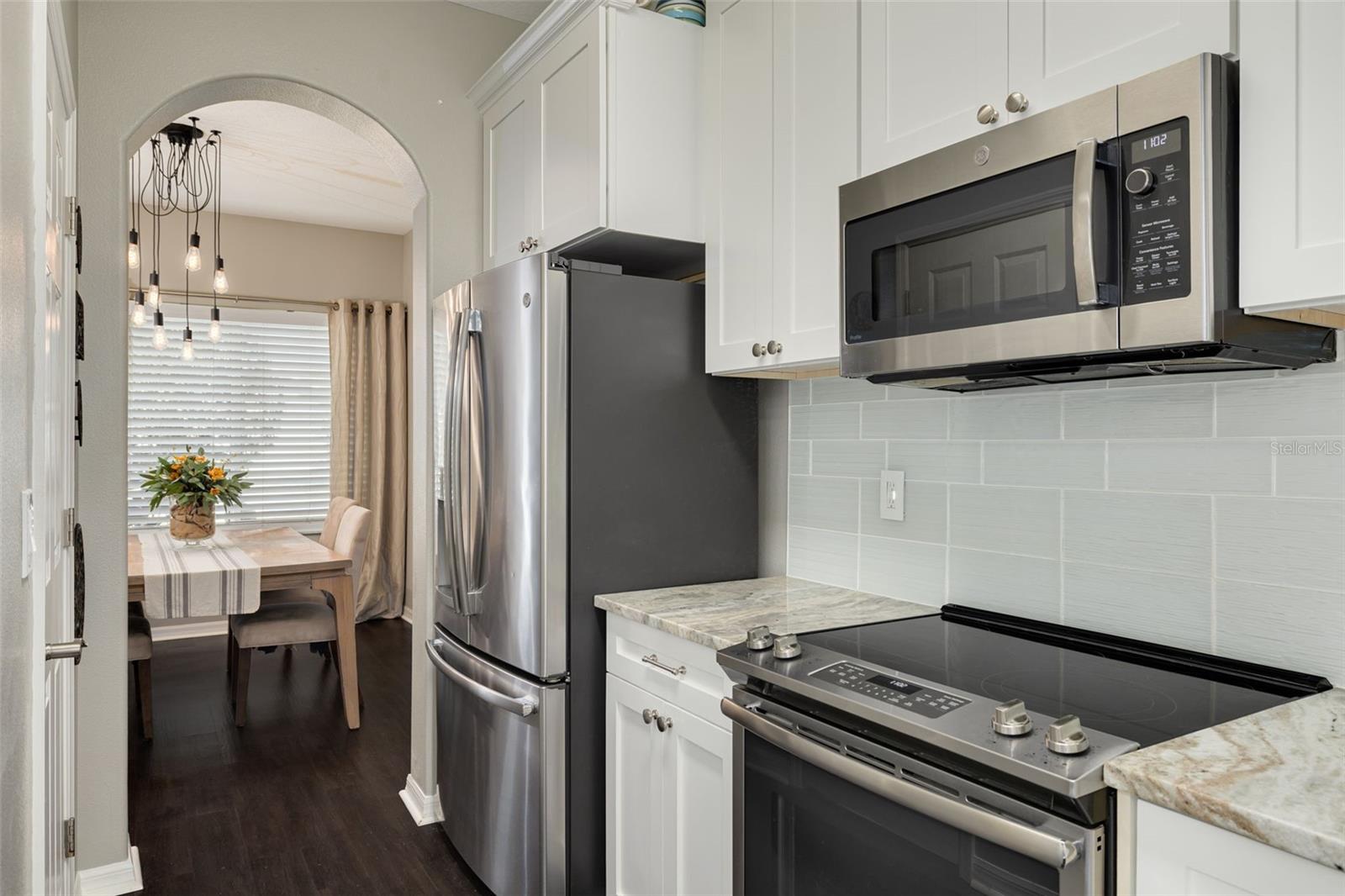 Single Family Residence at 724 SANDY HILLS AVE, TARPON SPRINGS, photo 11 of 38