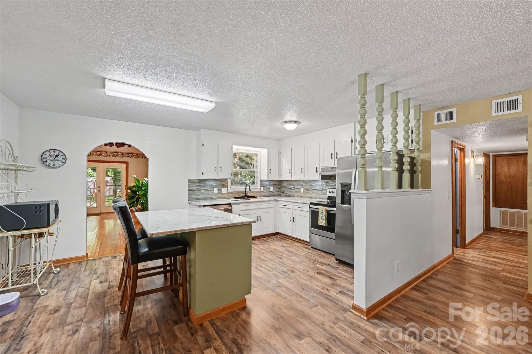 Single Family Residence at 3917 Lake Road, Charlotte, photo 3 of 20