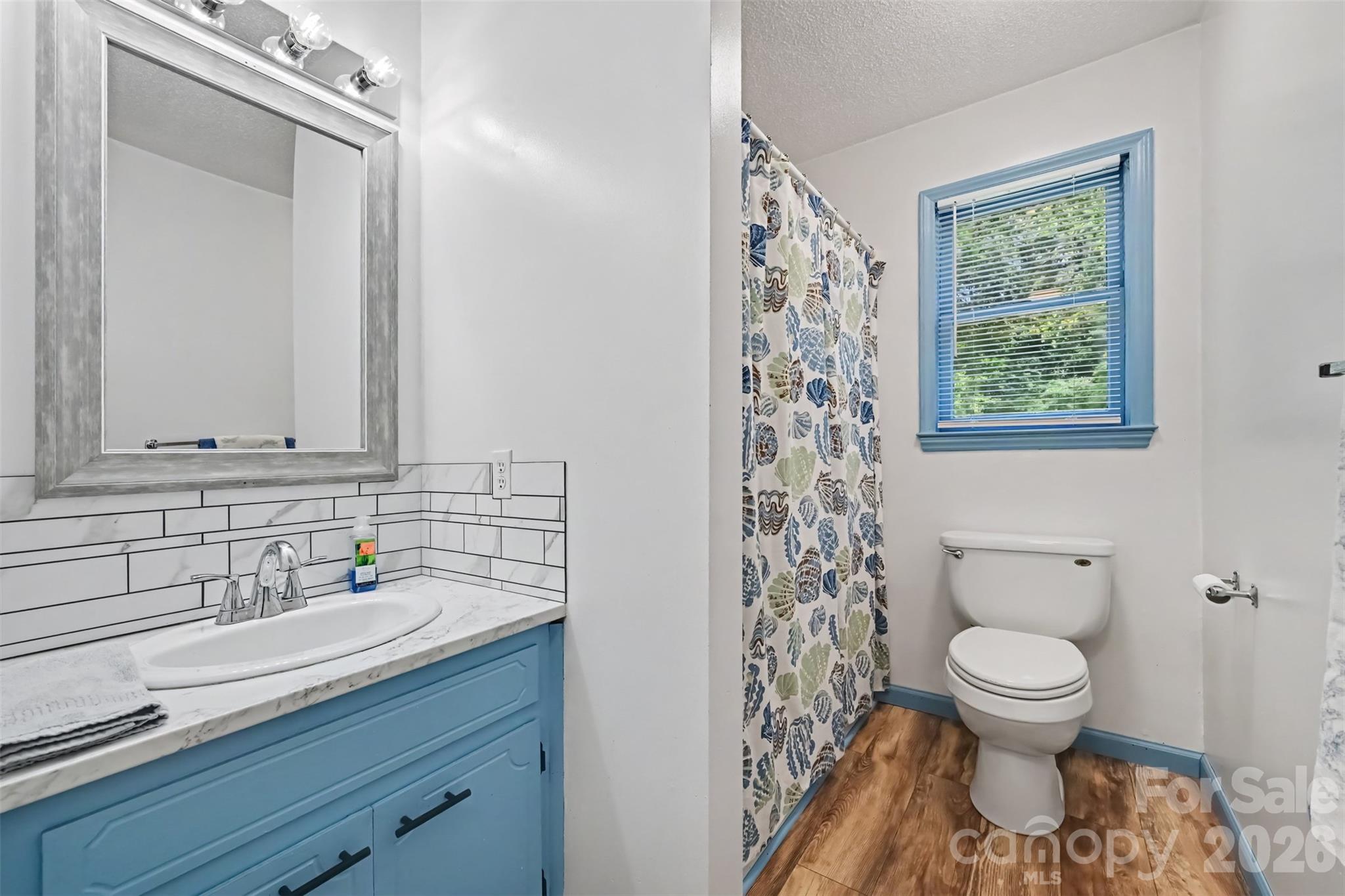 Single Family Residence at 3917 Lake Road, Charlotte, photo 7 of 20