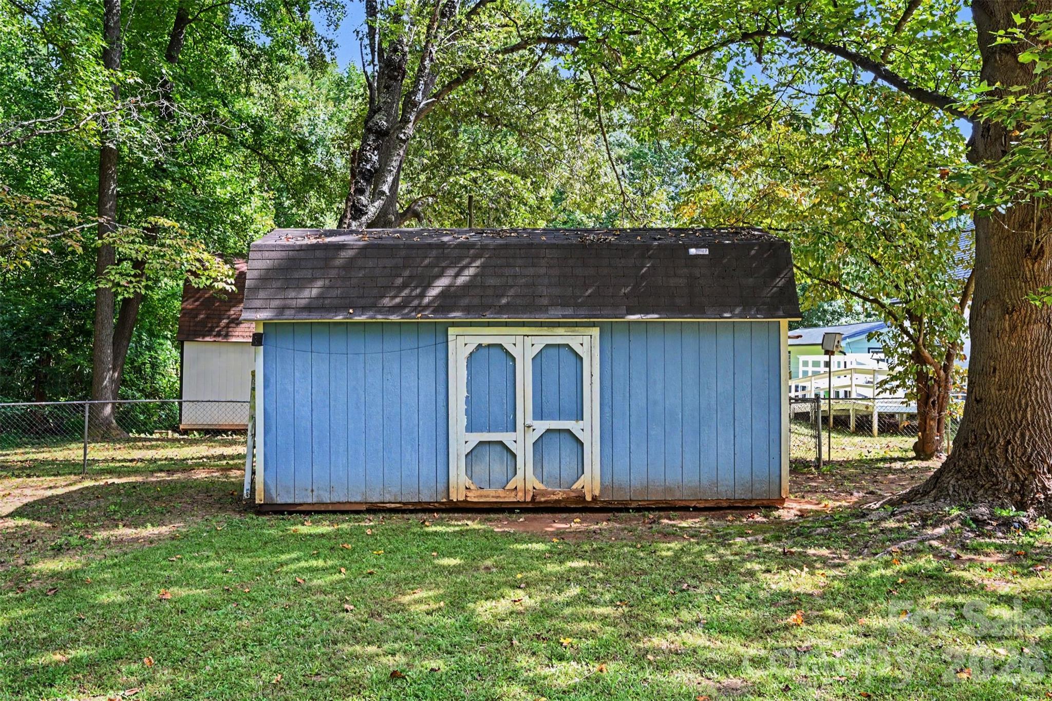 Single Family Residence at 3917 Lake Road, Charlotte, photo 16 of 20