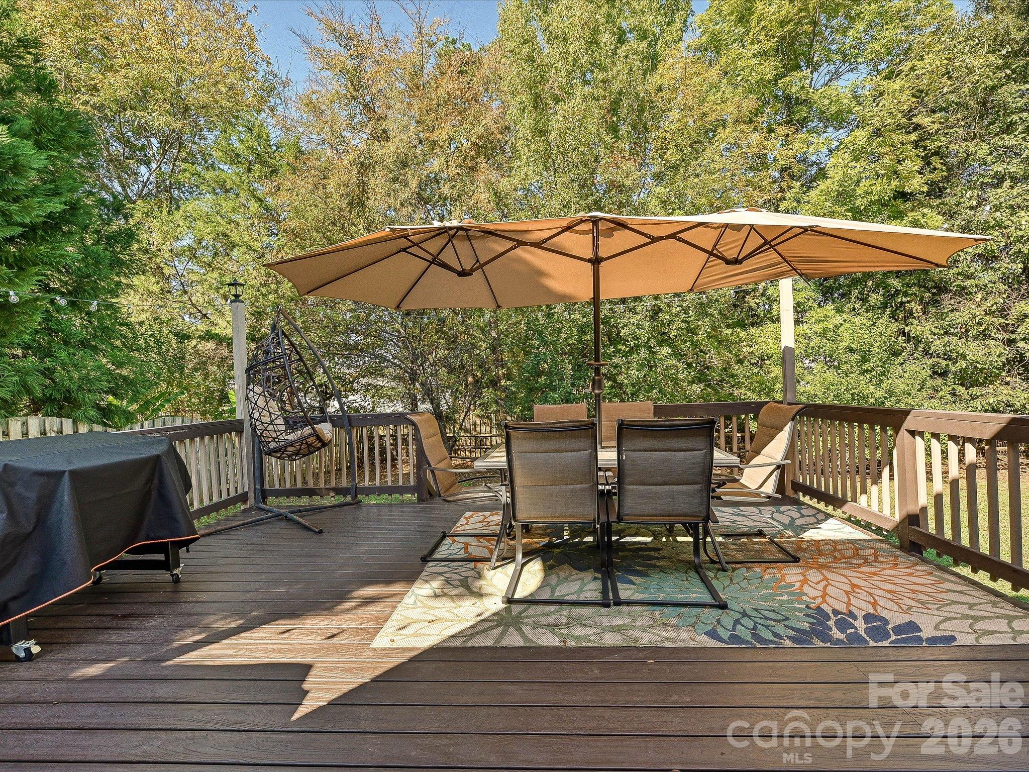 Single Family Residence at 6701 Sweetfield Drive, Charlotte, photo 24 of 29