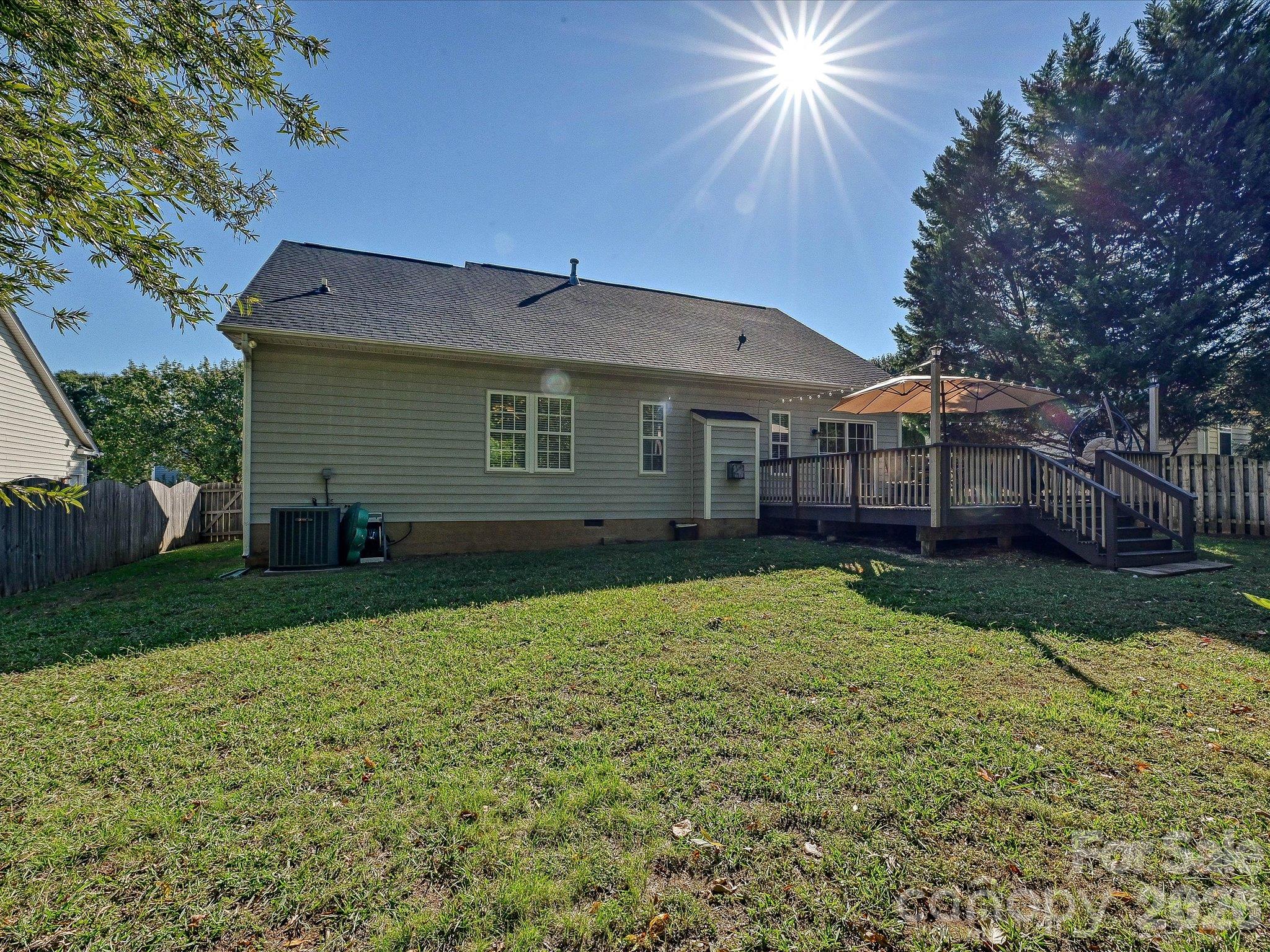Single Family Residence at 6701 Sweetfield Drive, Charlotte, photo 28 of 29