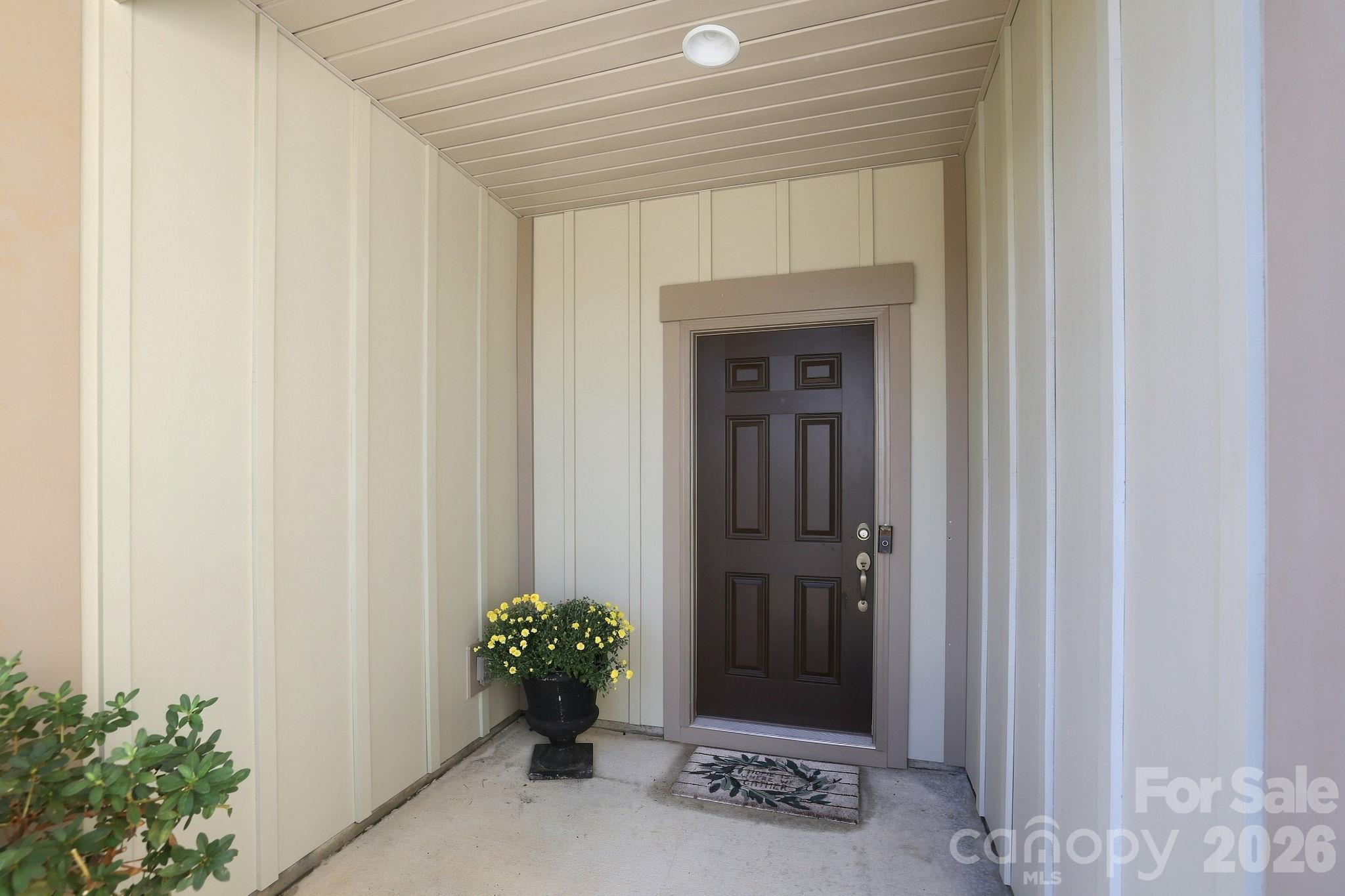Single Family Residence at 349 Harvest Valley Lane, Fort Mill, photo 2 of 47