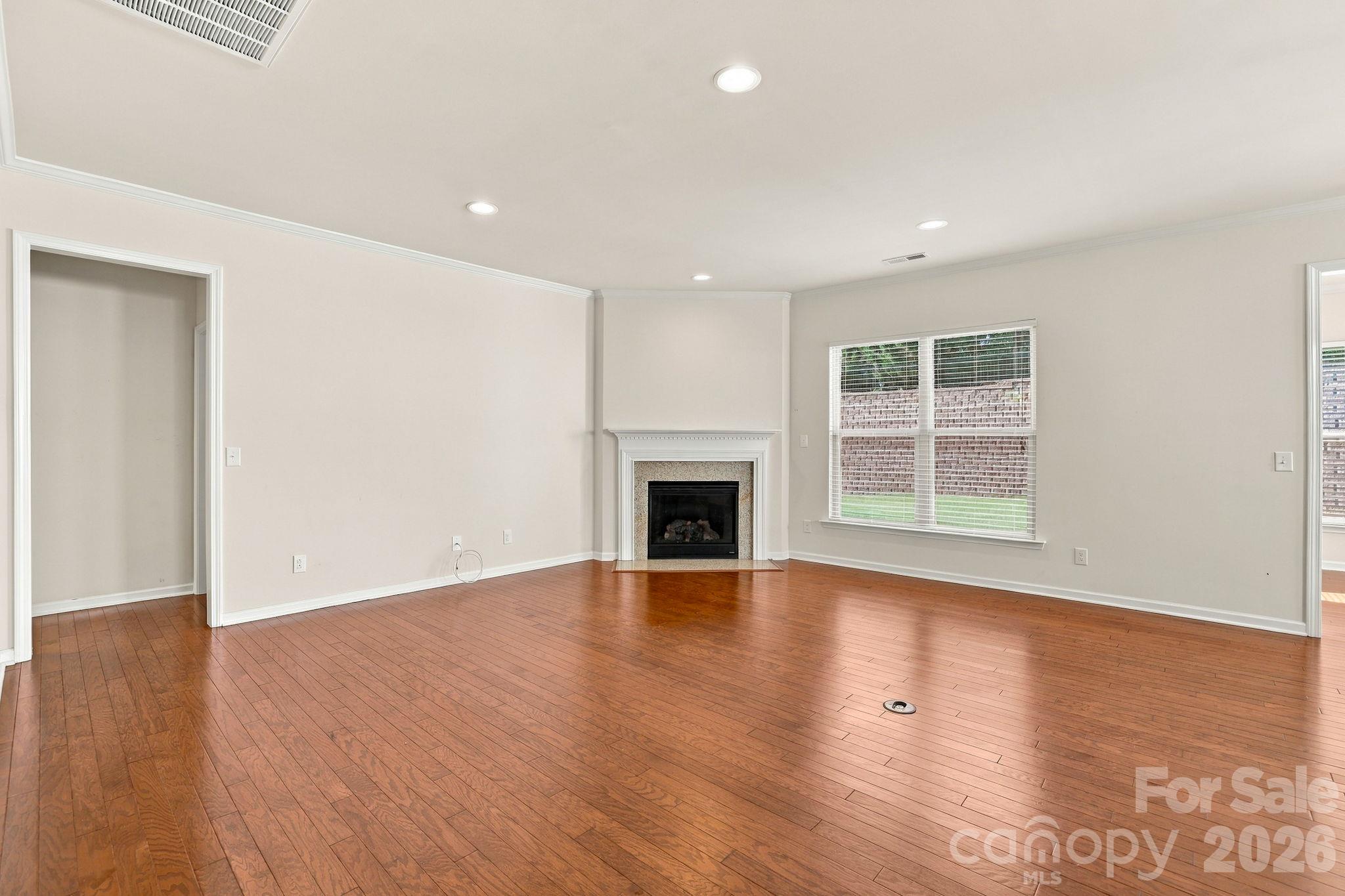 Single Family Residence at 349 Harvest Valley Lane, Fort Mill, photo 18 of 47