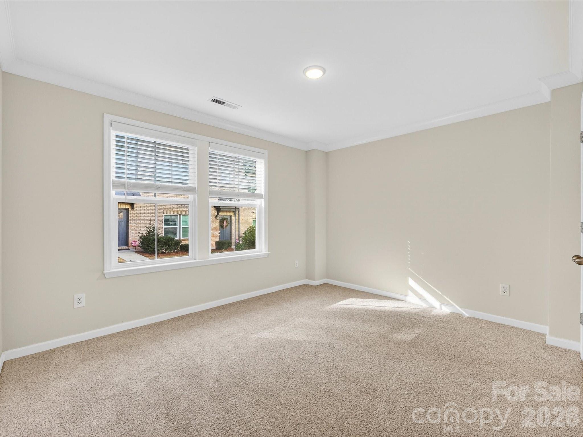 Townhouse at 332 Hastings Run Drive, Charlotte, photo 5 of 31