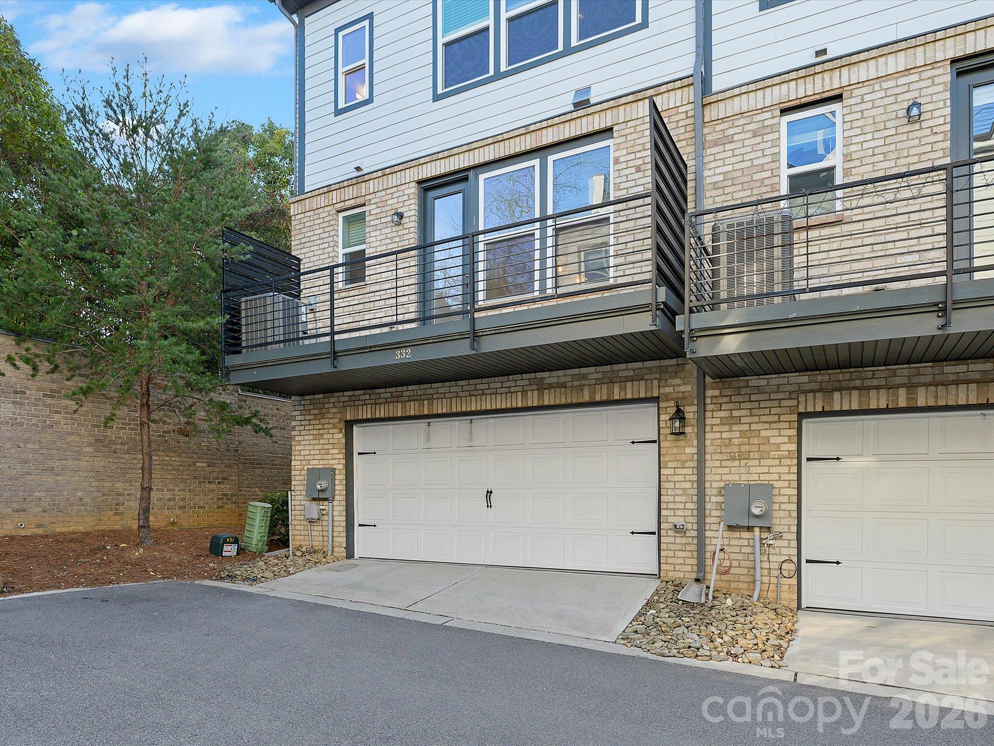 Townhouse at 332 Hastings Run Drive, Charlotte, photo 30 of 31