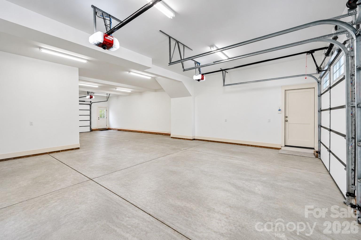 3 CAR GARAGE - 2866 Backwoods Trail, Denver