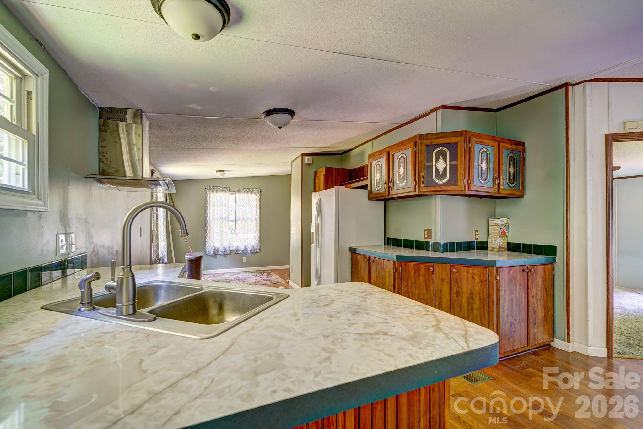 Single Family Residence at 1218 Forest Ridge Drive, Bessemer City, photo 5 of 16