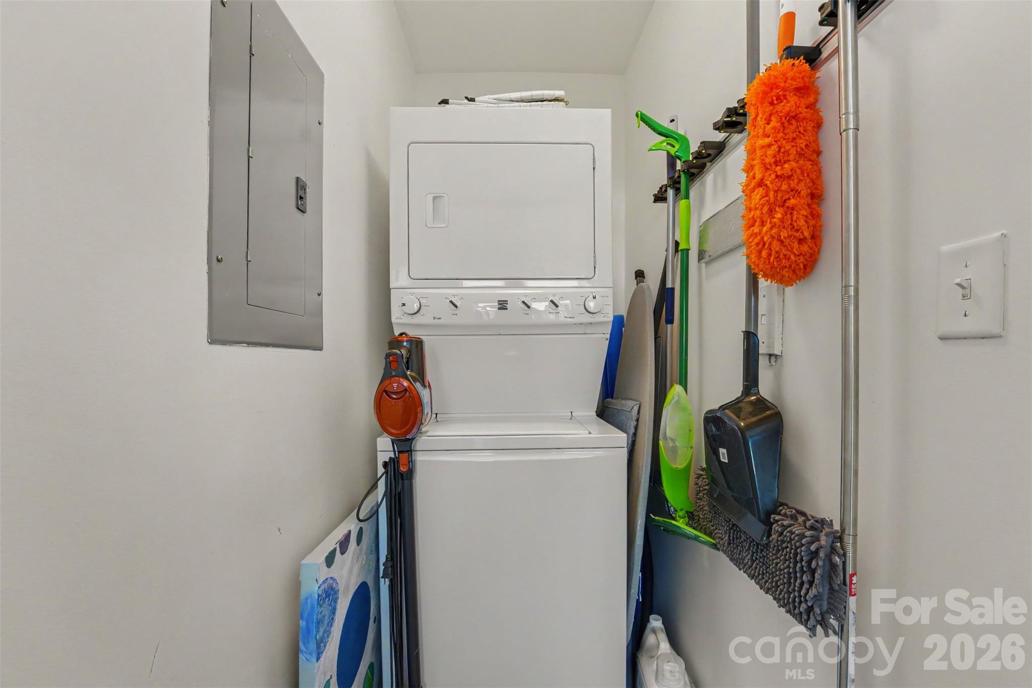 Laundry Closet - 333 W Trade Street, Charlotte