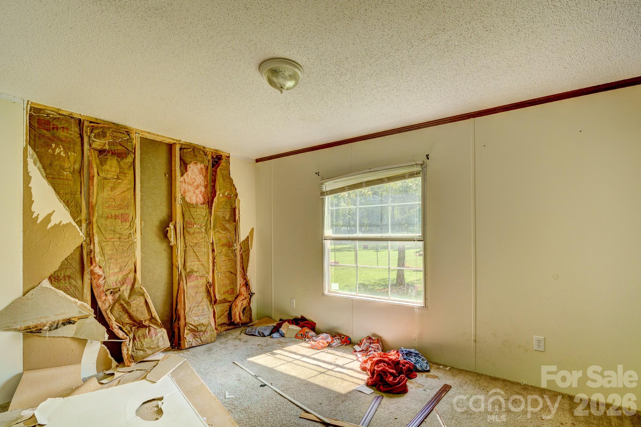 Single Family Residence at 1233 Forest Ridge Drive, Bessemer City, photo 5 of 10