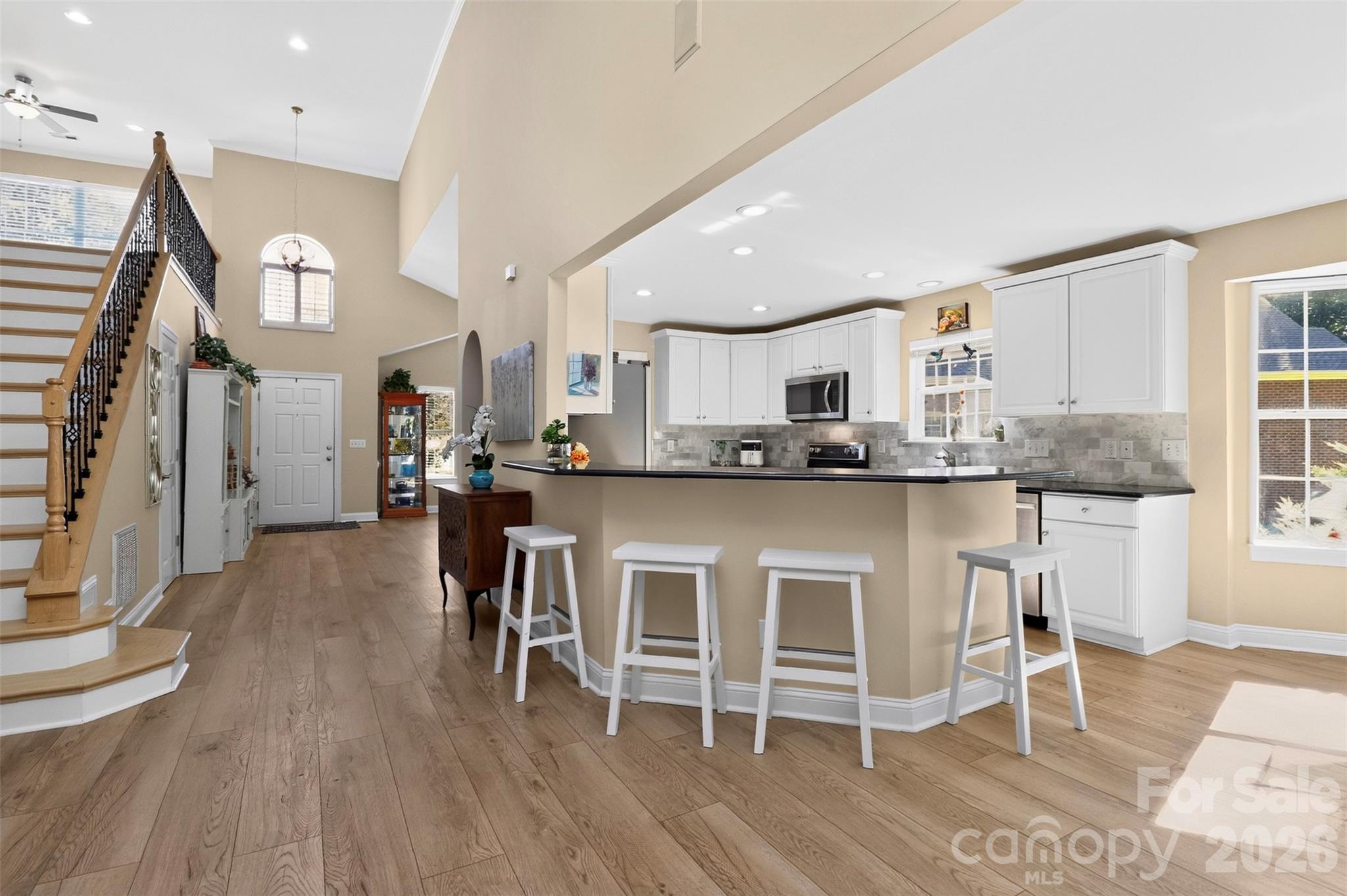 Single Family Residence at 15703 Edenfield Drive, Huntersville, photo 10 of 40