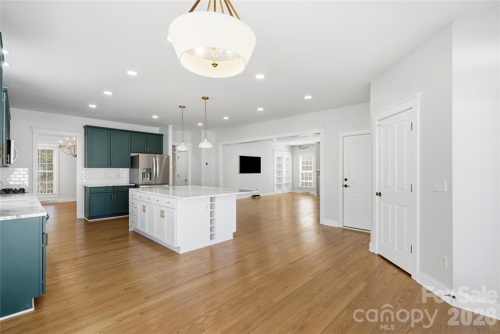 Single Family Residence at 882 Promenade Walk, Fort Mill, photo 27 of 48