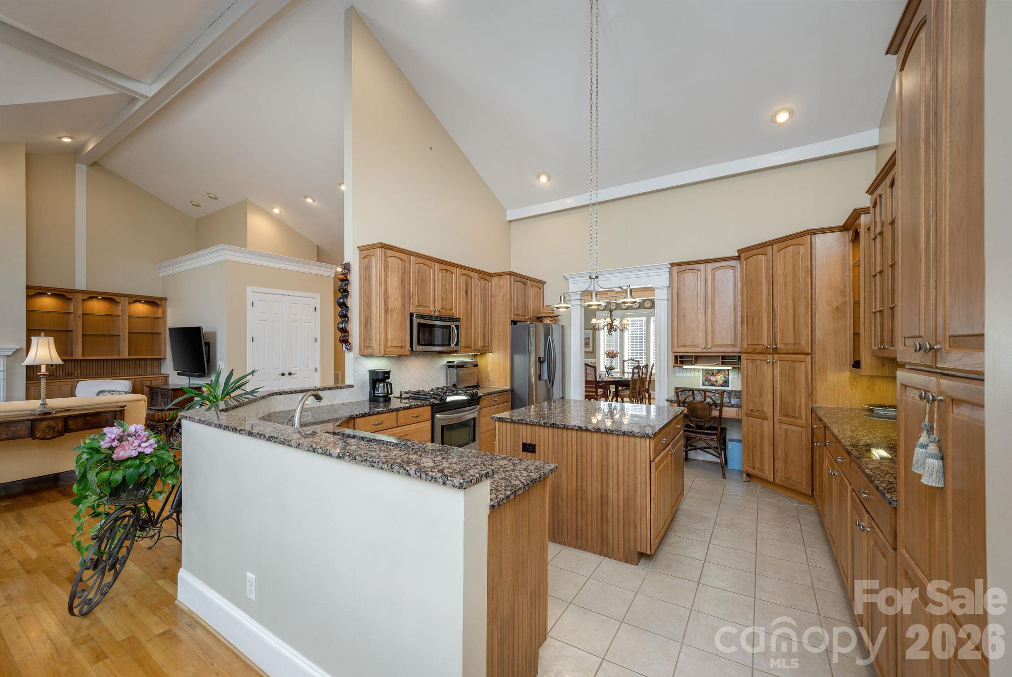Single Family Residence at 111 Cub Run, Flat Rock, photo 22 of 48