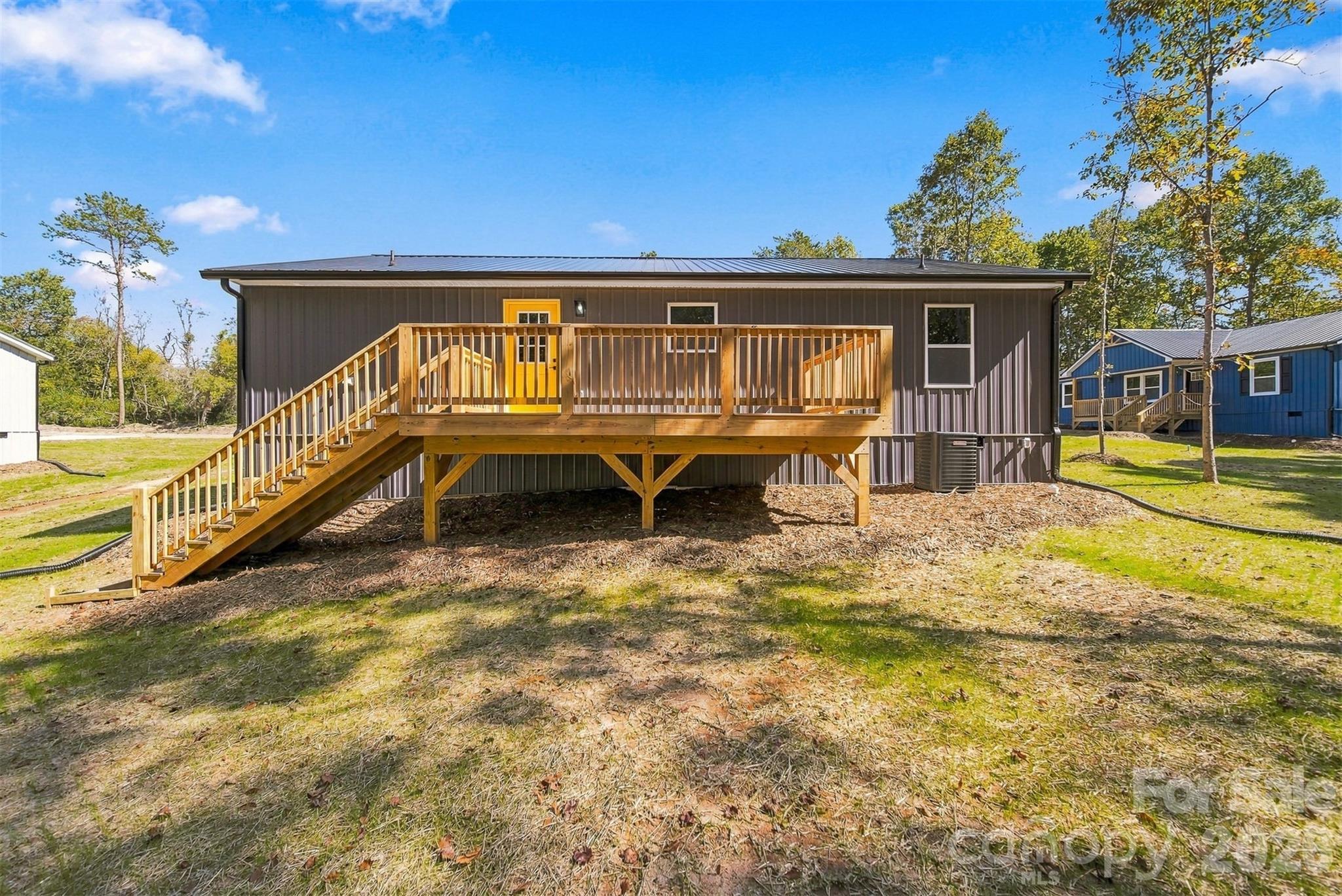 Single Family Residence at 1176 Luciano Camilo Drive, Morganton, photo 20 of 23