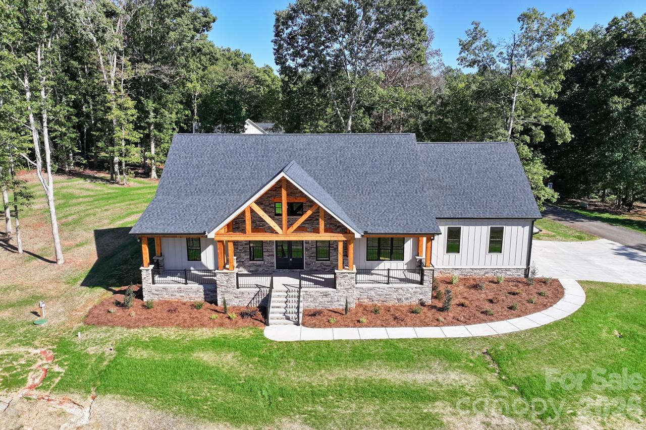1922 Clay Hill Lane