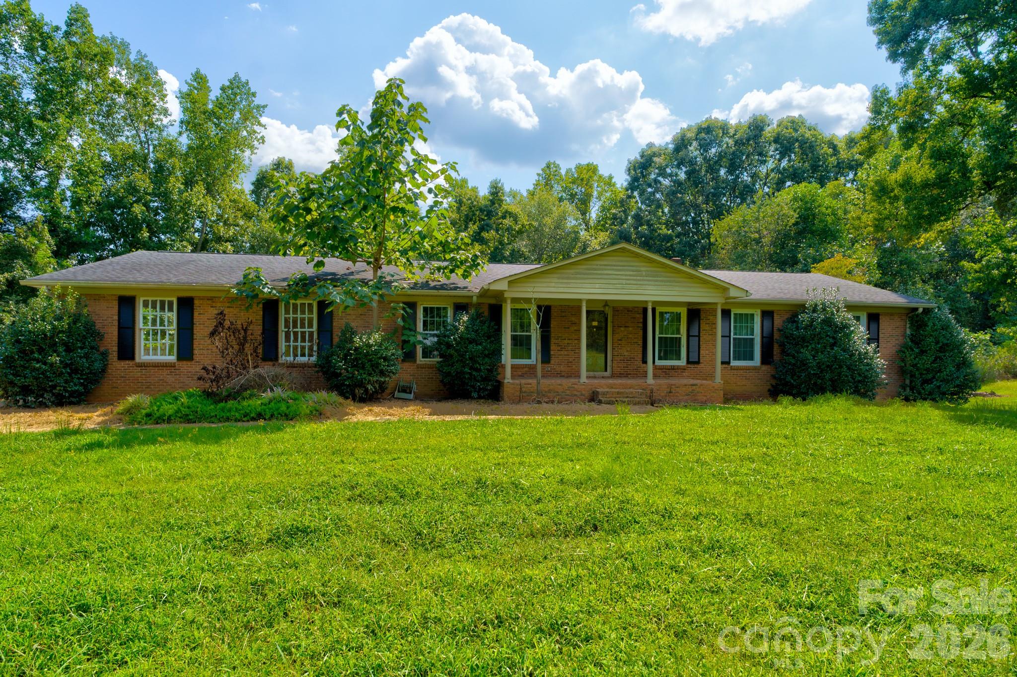 Single Family Residence at 205 Forest Dellinger Road, Bessemer City, photo 3 of 21