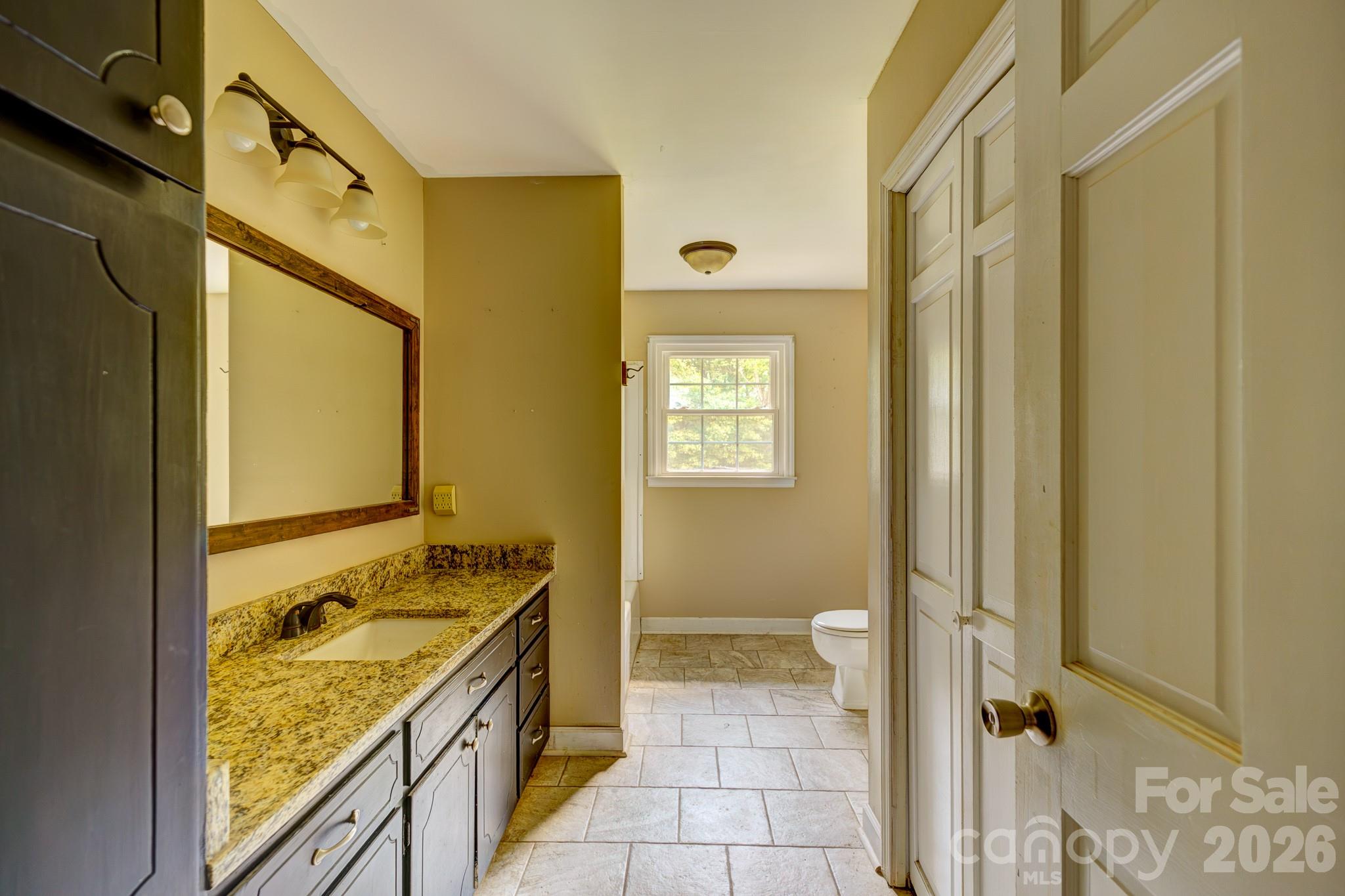 Single Family Residence at 205 Forest Dellinger Road, Bessemer City, photo 12 of 21