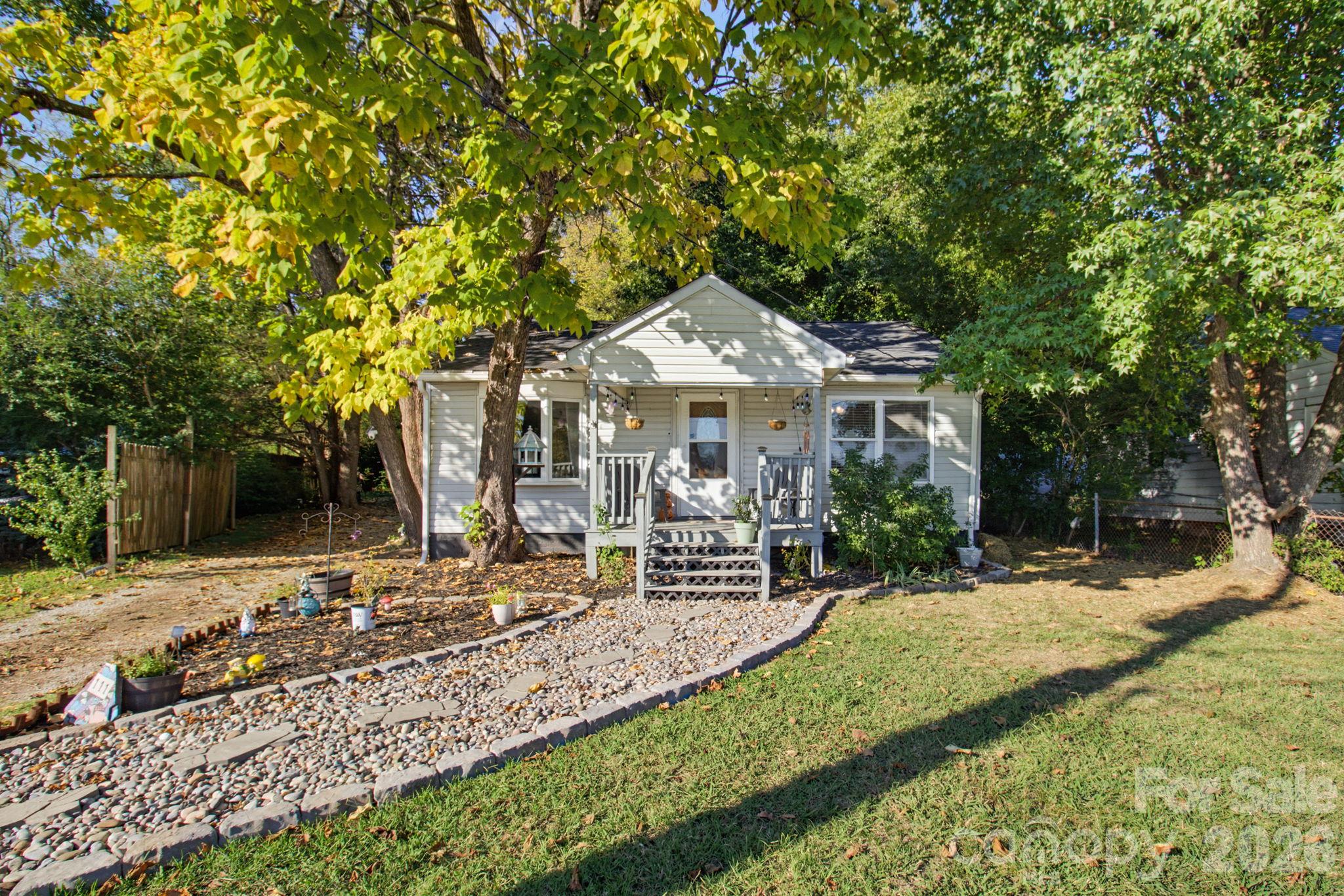 111 Englewood Drive