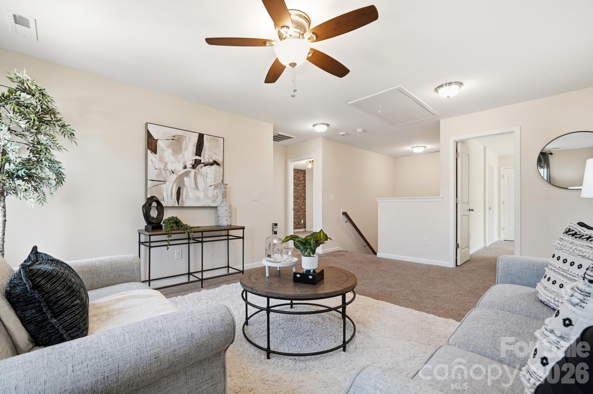 Large Loft - 7656 Tanglewood Way, Denver