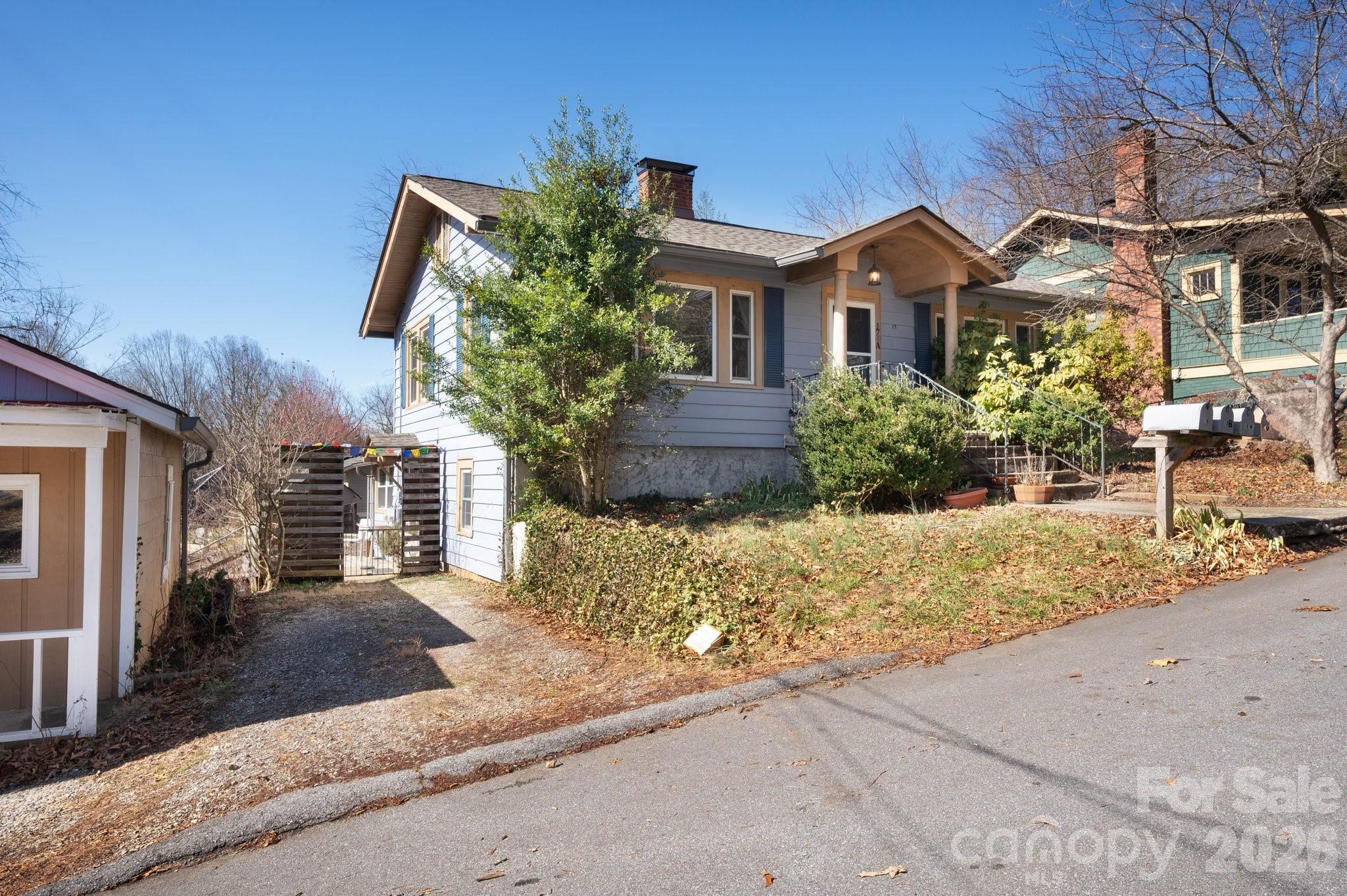 Triplex at 17 & 19 Hubbard Avenue, Asheville, photo 3 of 42