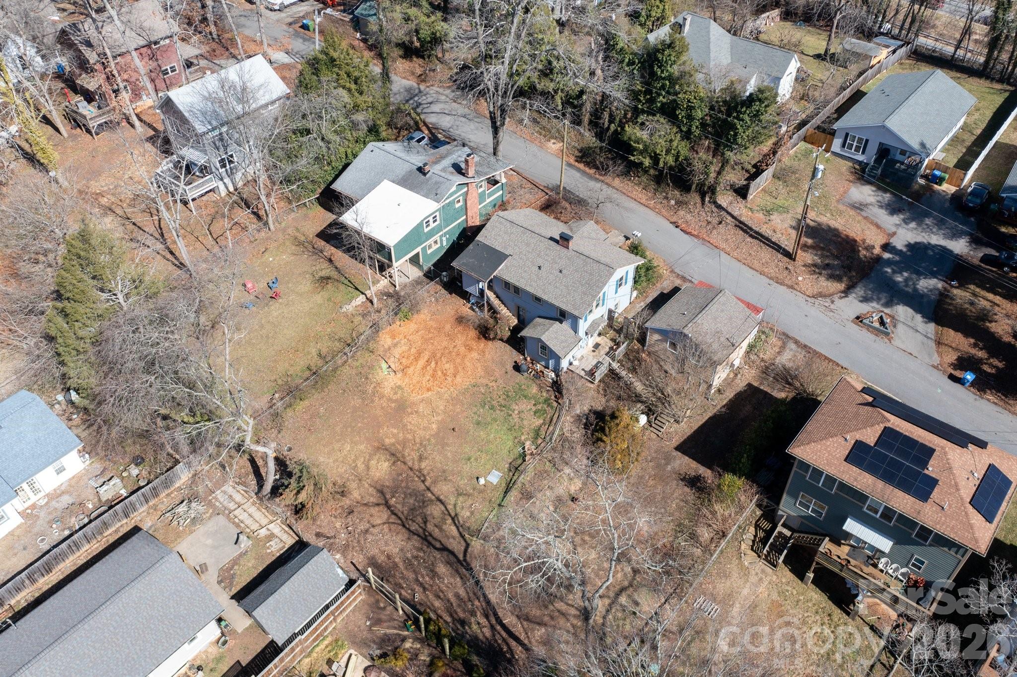 Triplex at 17 & 19 Hubbard Avenue, Asheville, photo 39 of 42