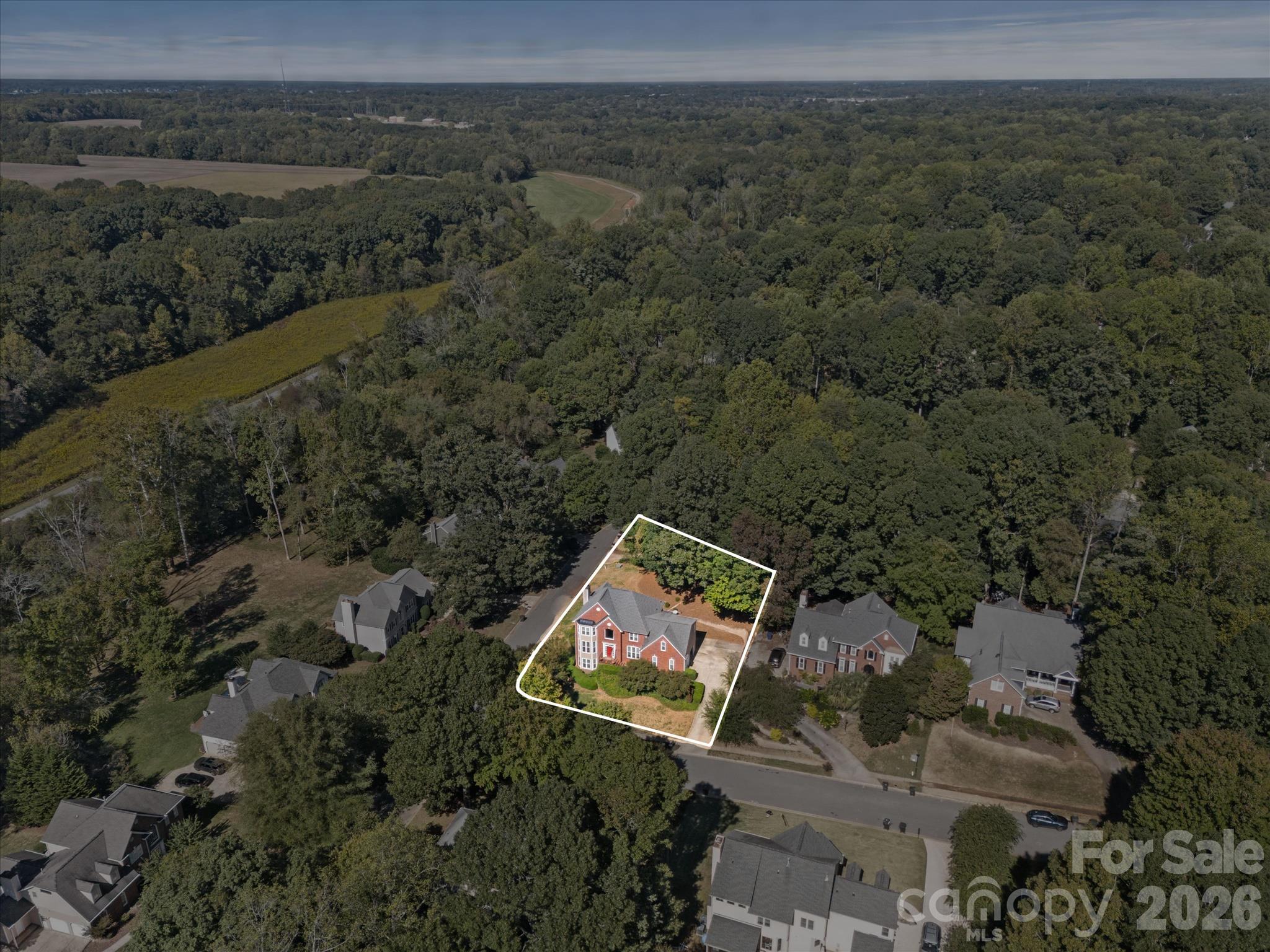 Single Family Residence at 9014 Oxfordshire Court, Huntersville, photo 23 of 24