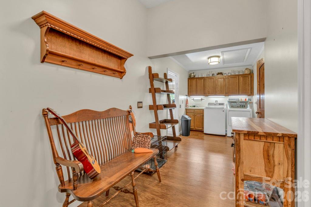 Single Family Residence at 573 Watauga Street, Newland, photo 12 of 47